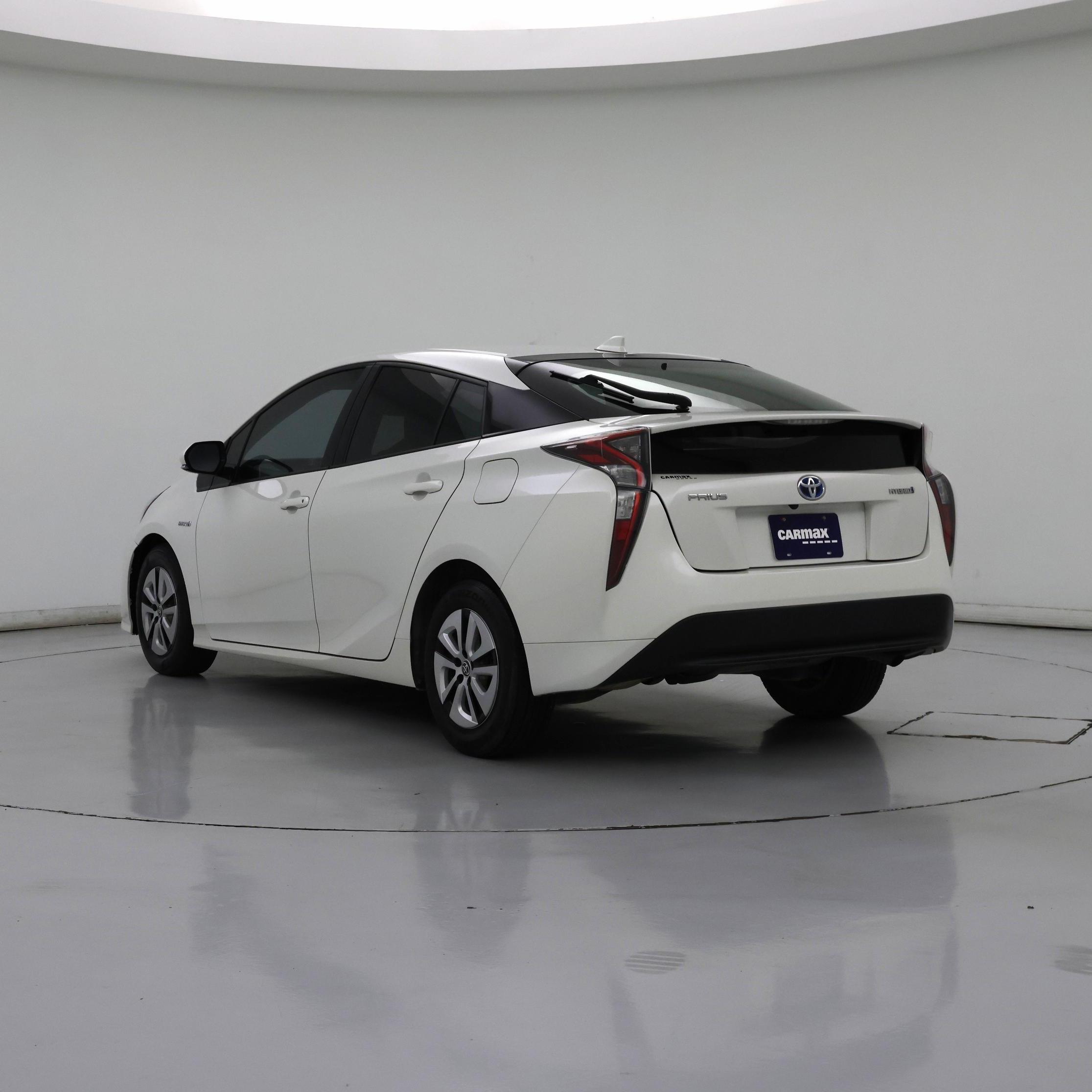 Thumbnail: 2017 Toyota Prius - 2