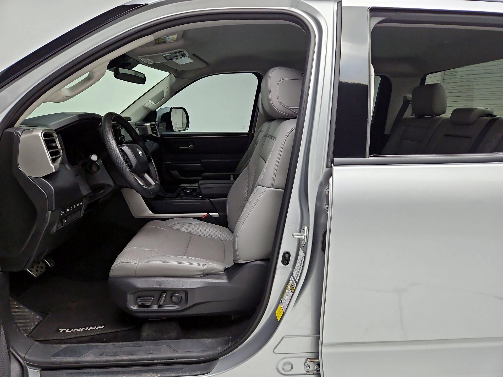 Thumbnail: 2023 Toyota Tundra - 11