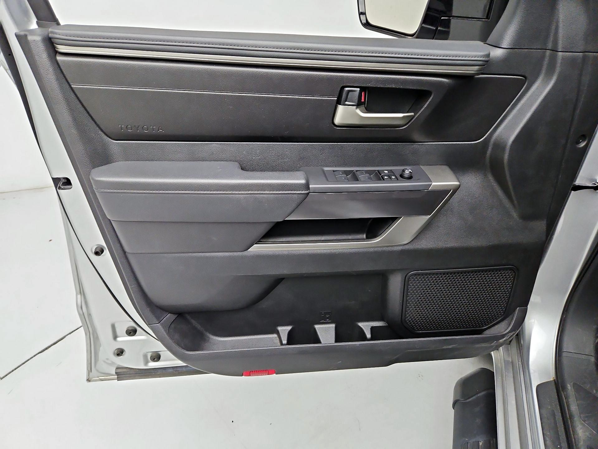 Thumbnail: 2023 Toyota Tundra - 12