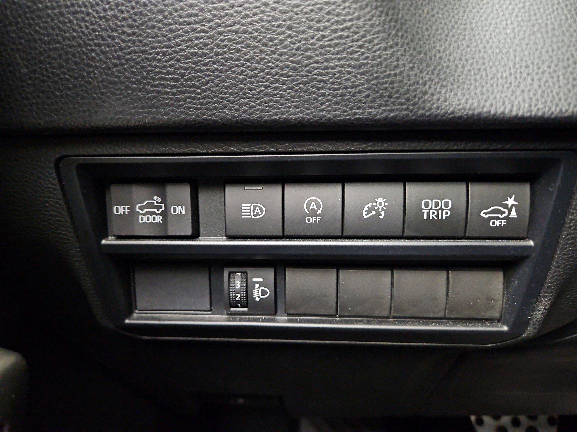 Thumbnail: 2023 Toyota Tundra - 13