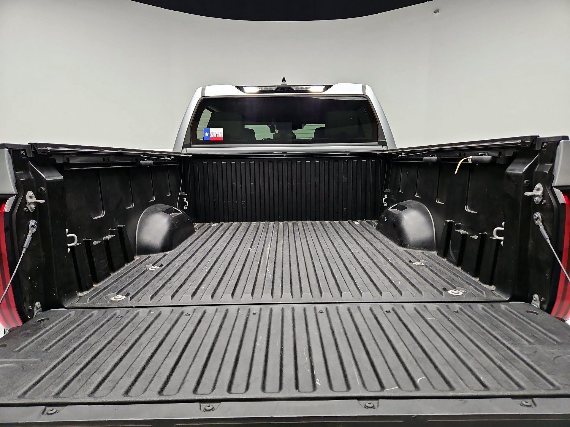 Thumbnail: 2023 Toyota Tundra - 20