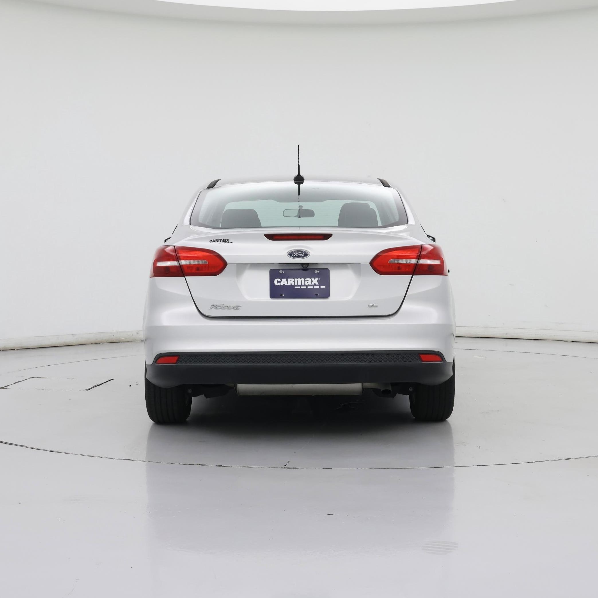 Thumbnail: 2018 Ford Focus - 6