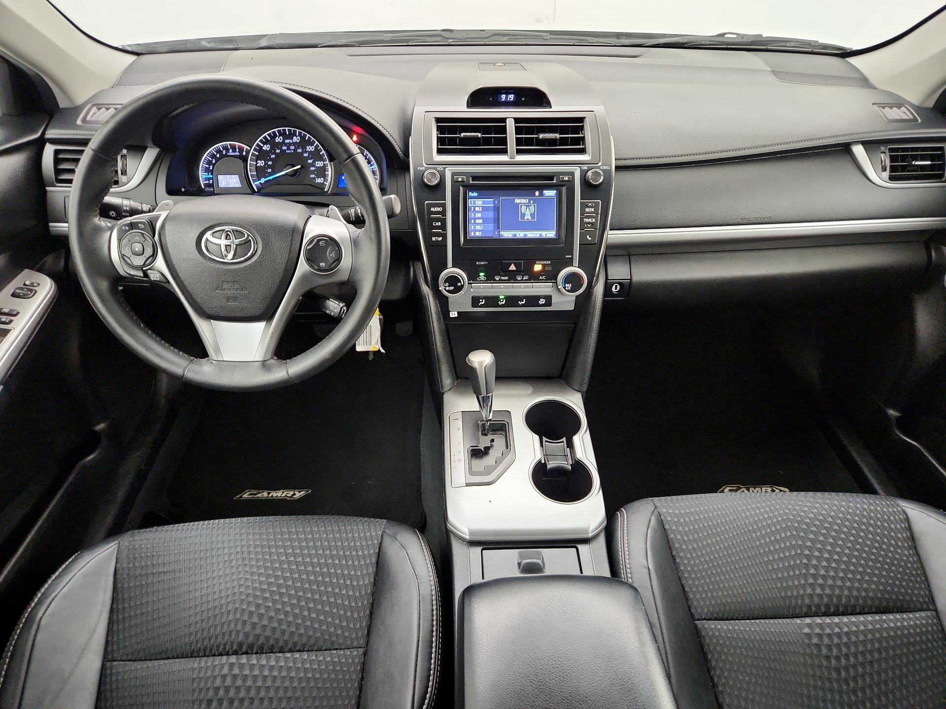 Thumbnail: 2014 Toyota Camry - 9