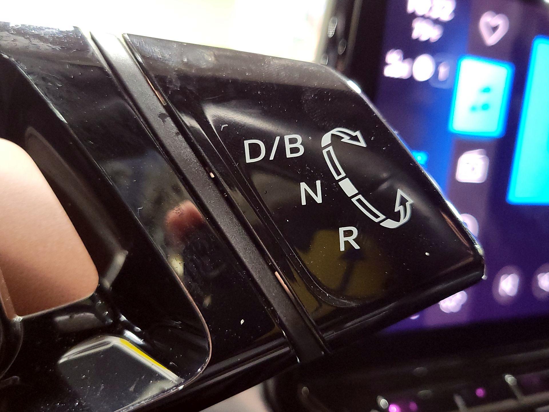 Thumbnail: 2022 Volkswagen ID.4 - 17