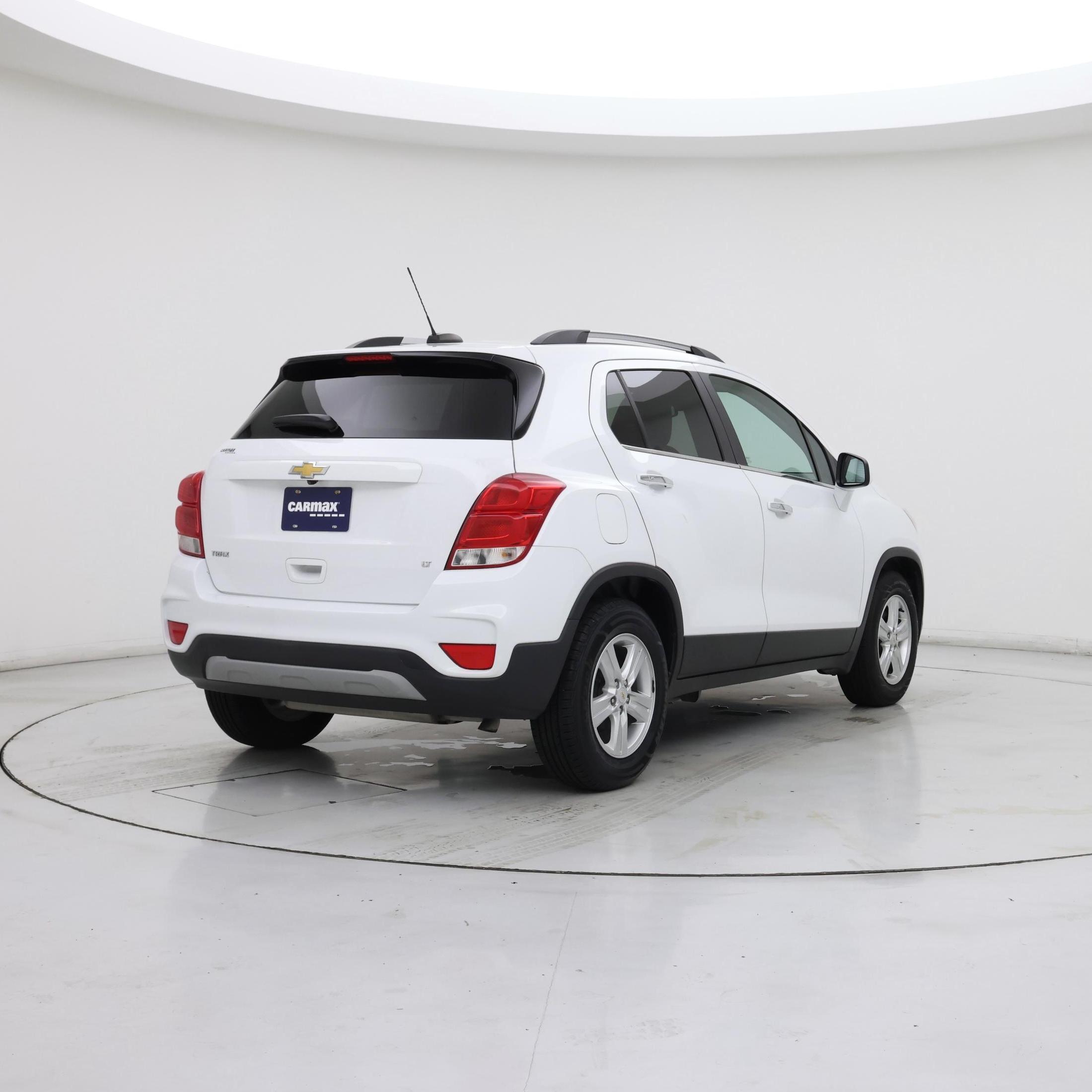 Thumbnail: 2018 Chevrolet Trax - 8