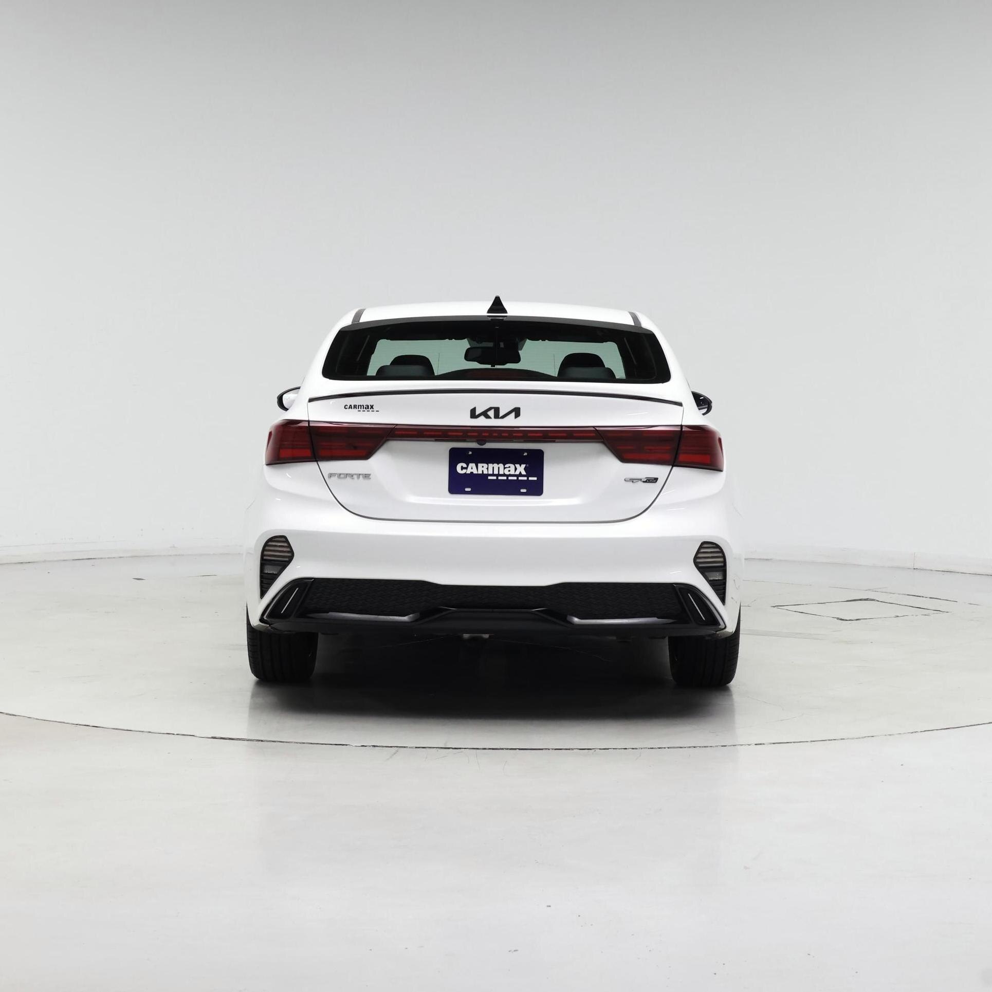 Thumbnail: 2022 Kia Forte - 6