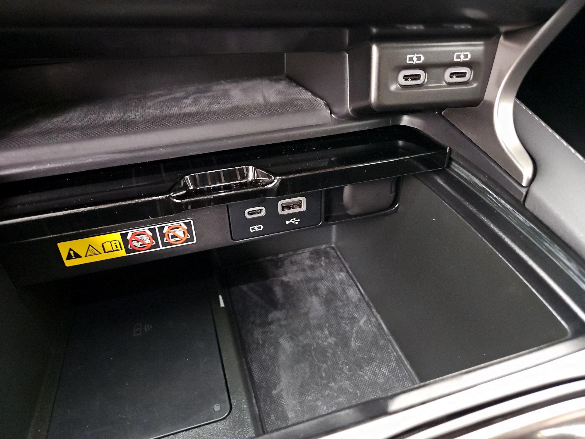 Thumbnail: 2024 Lexus RX - 18