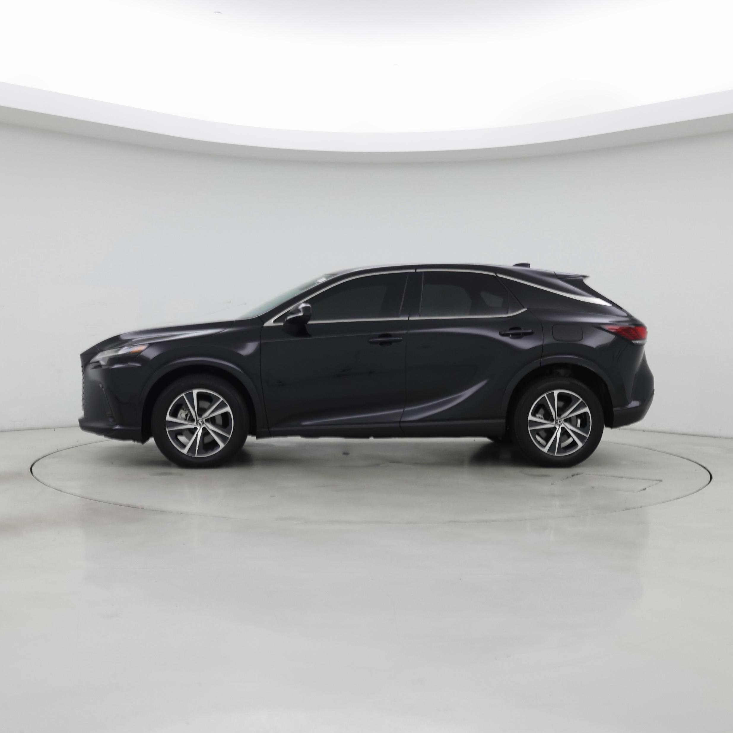 Thumbnail: 2024 Lexus RX - 3