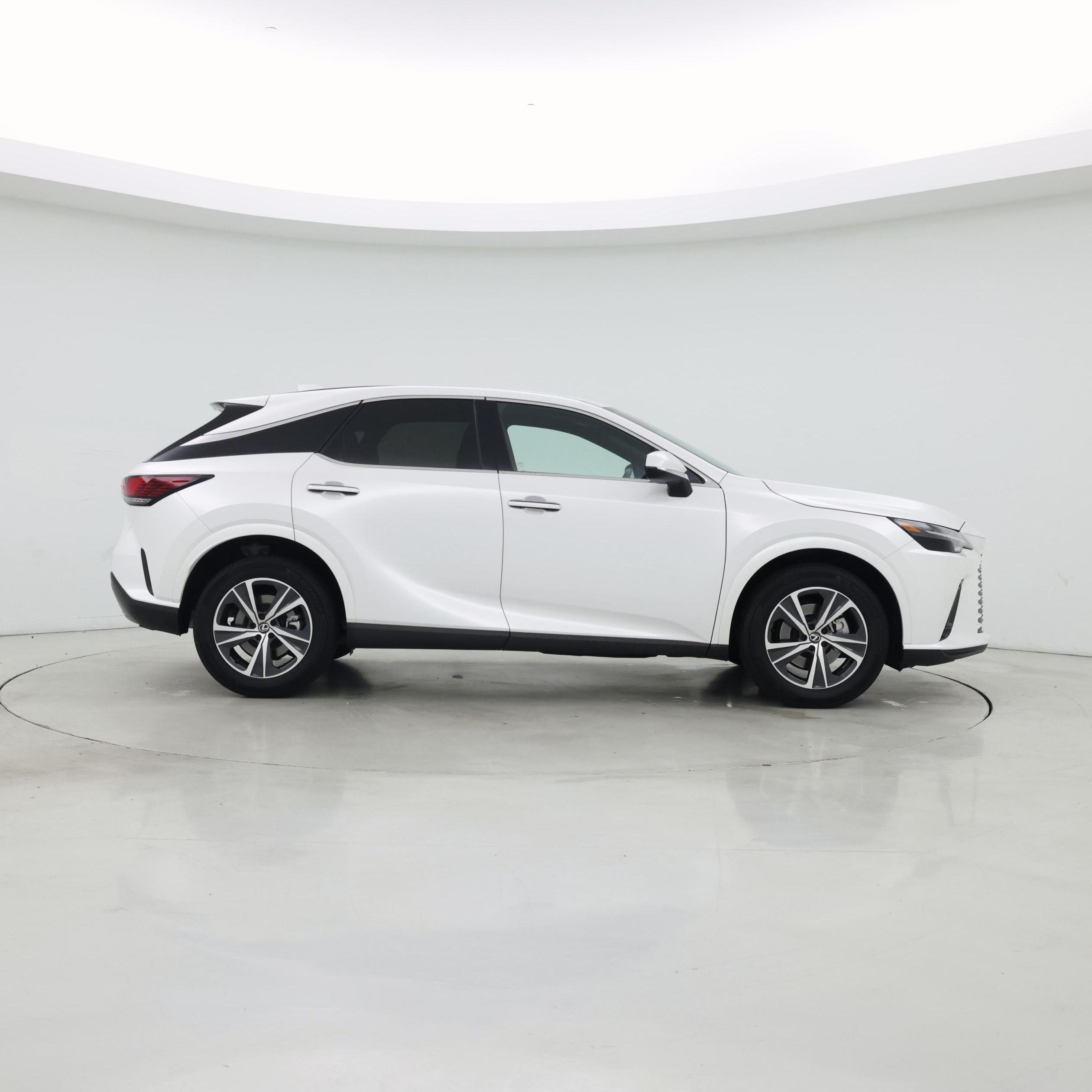 Thumbnail: 2023 Lexus RX - 7