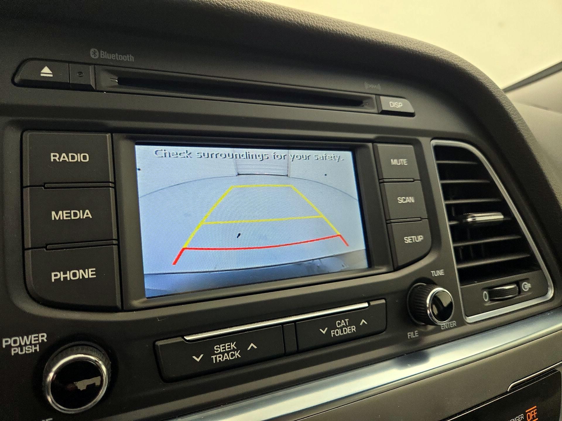 Thumbnail: 2016 Hyundai Sonata - 14