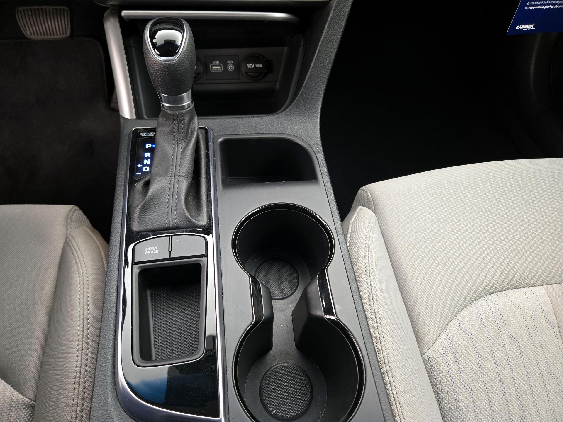 Thumbnail: 2016 Hyundai Sonata - 17