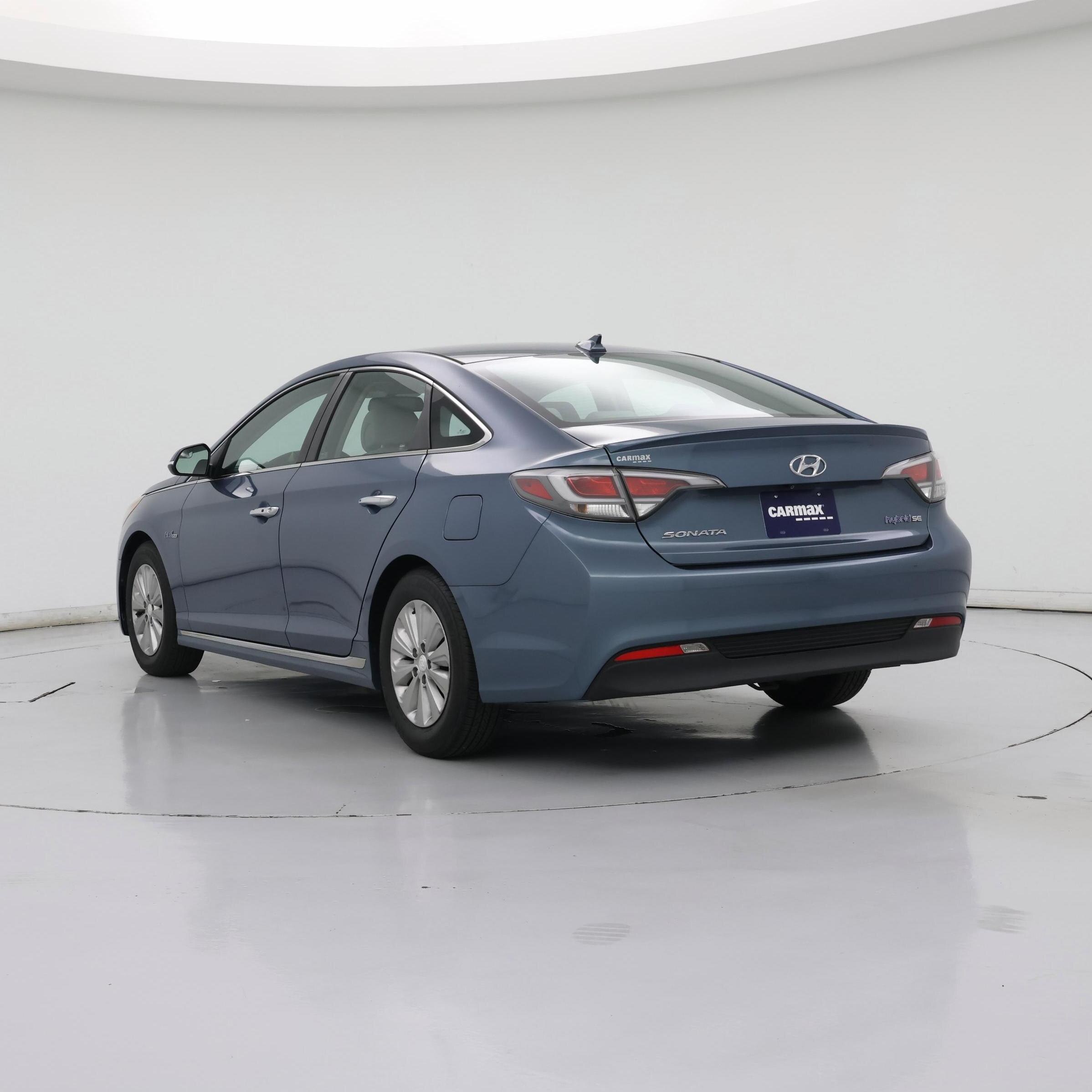 Thumbnail: 2016 Hyundai Sonata - 2