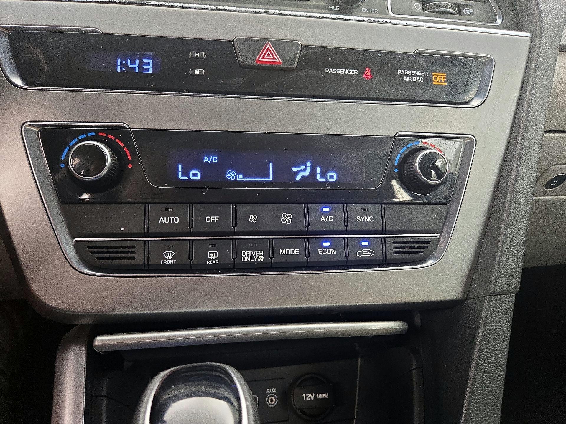 Thumbnail: 2016 Hyundai Sonata - 16
