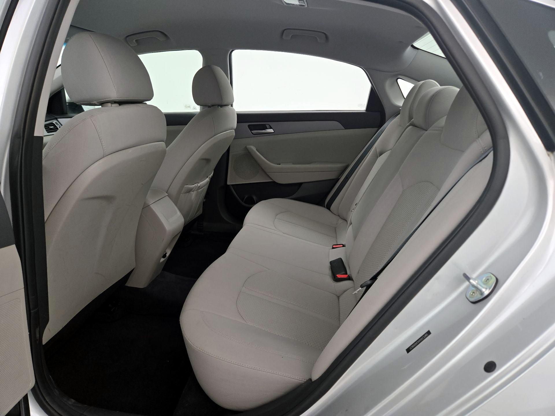 Thumbnail: 2018 Hyundai Sonata - 19
