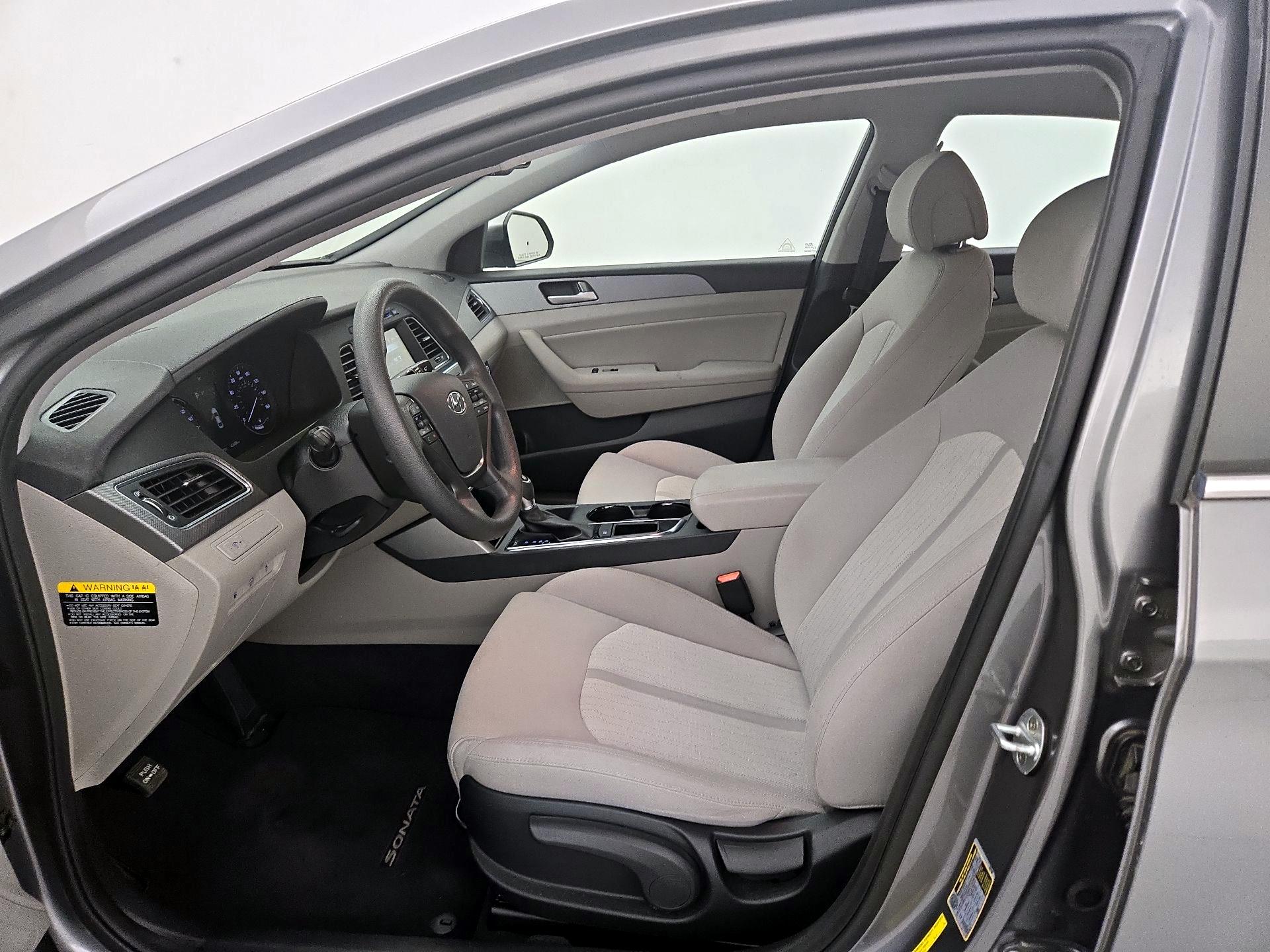 Thumbnail: 2017 Hyundai Sonata - 11