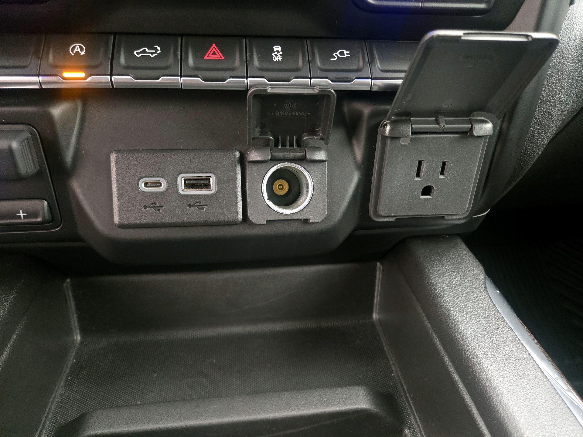 Thumbnail: 2022 GMC Sierra 1500 - 18
