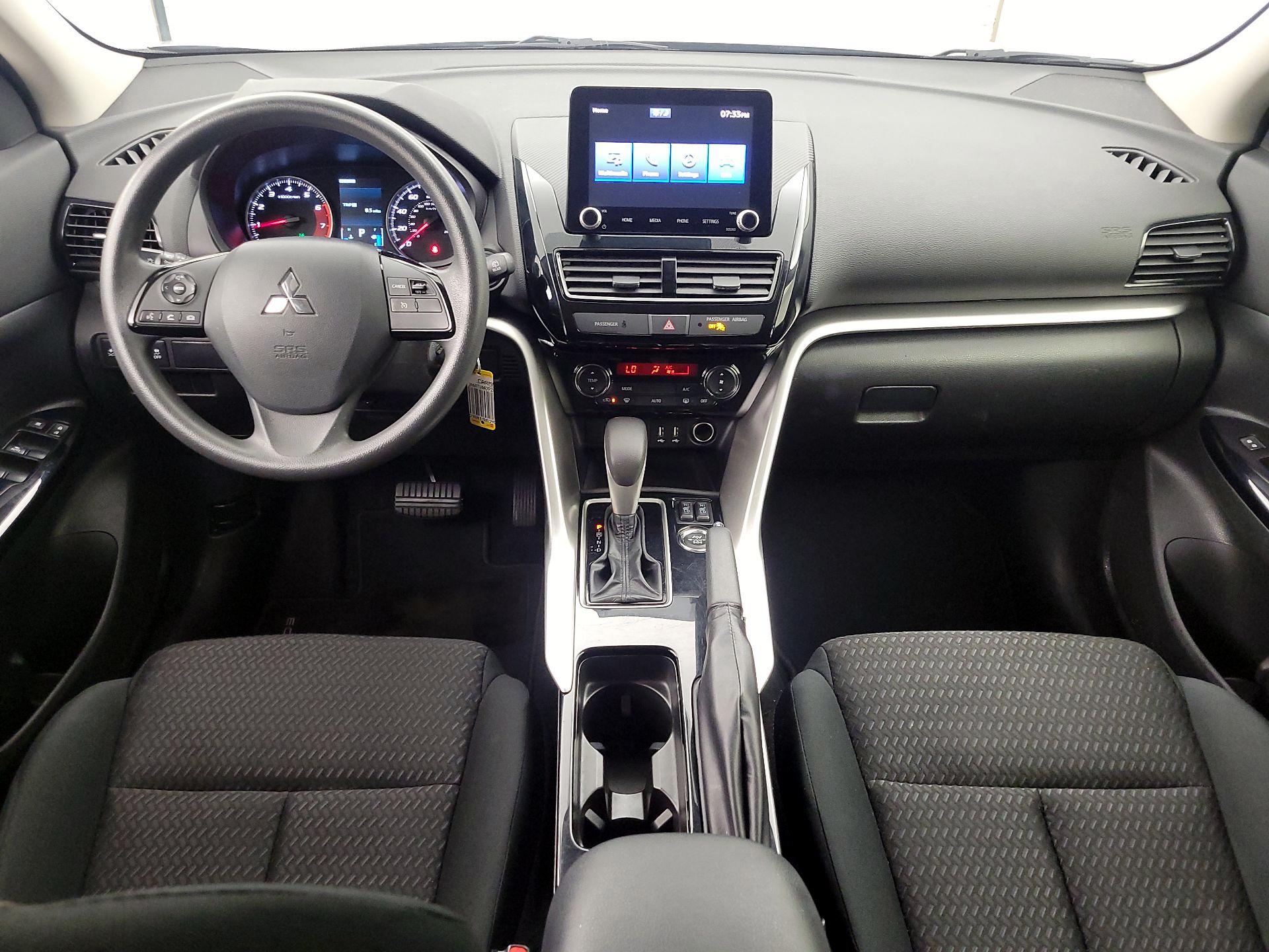 Thumbnail: 2023 Mitsubishi Eclipse Cross - 9