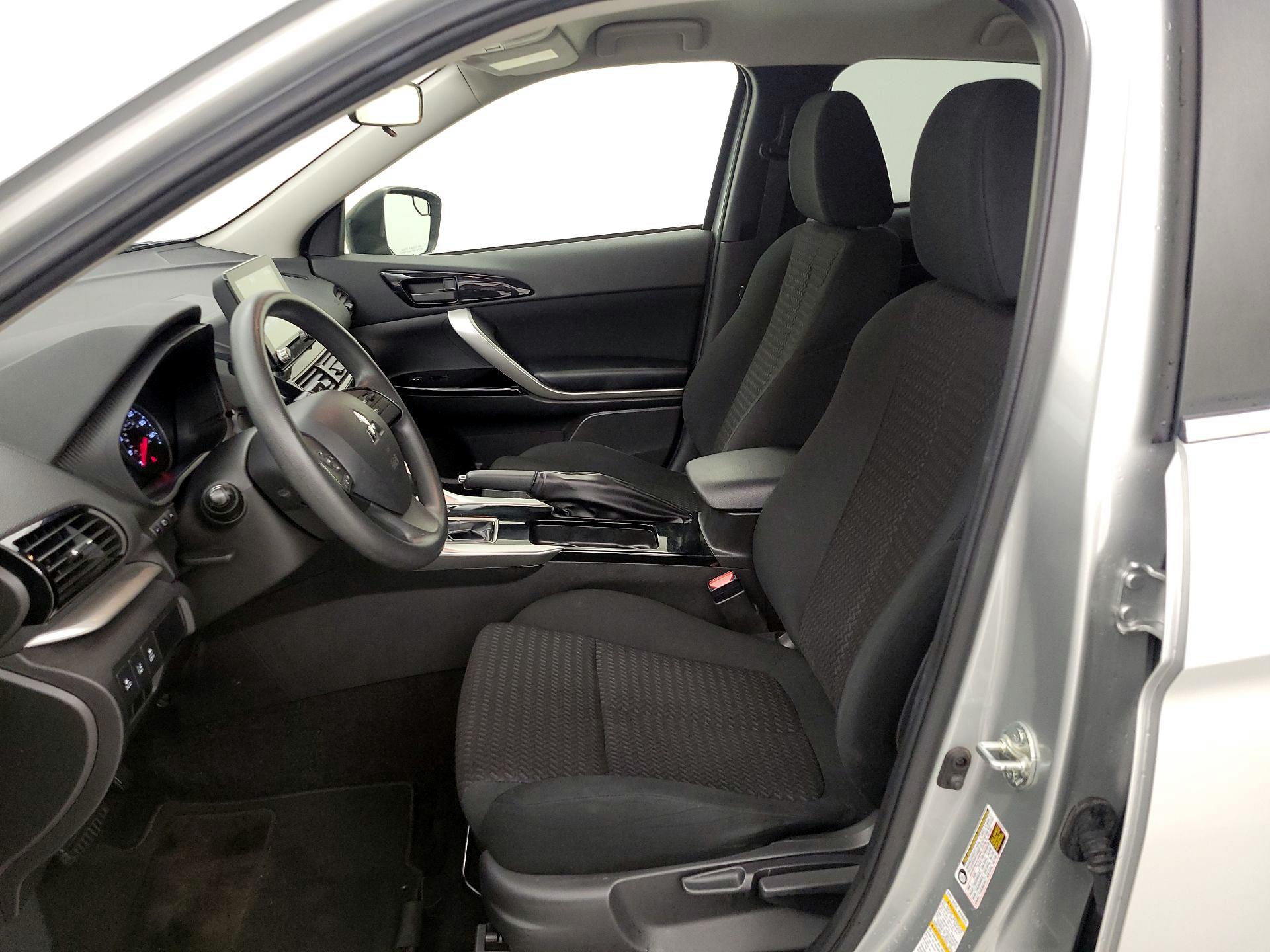 Thumbnail: 2023 Mitsubishi Eclipse Cross - 11