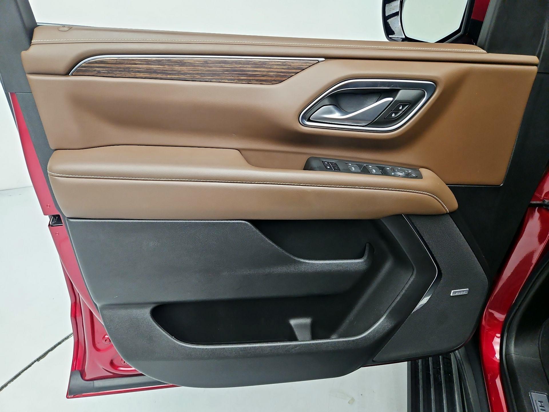 Thumbnail: 2022 Chevrolet Tahoe - 12