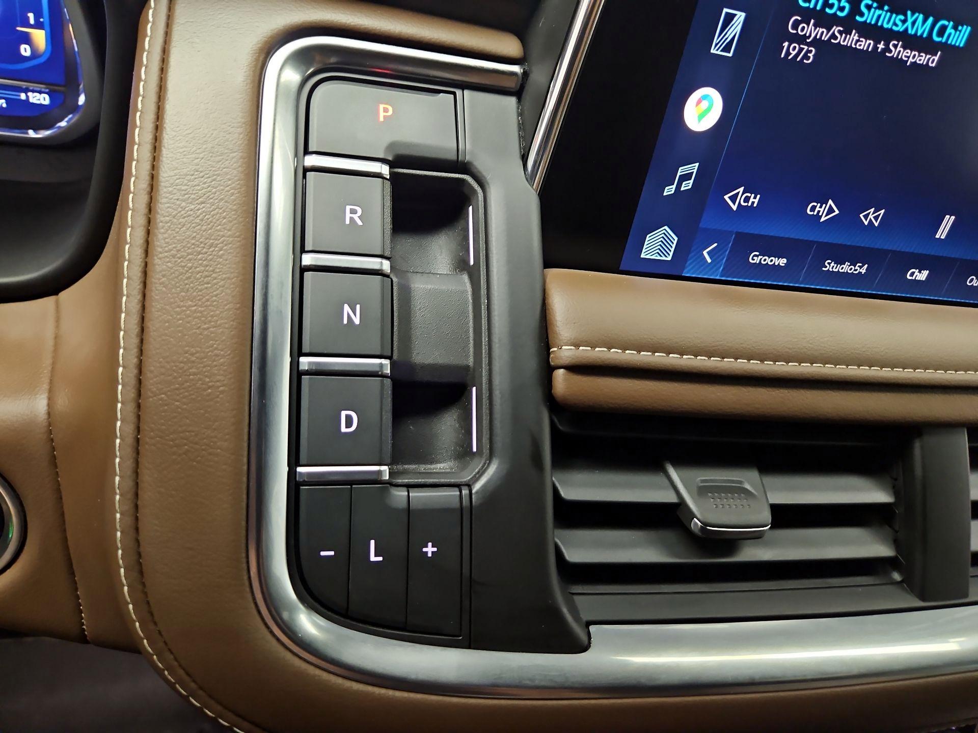 Thumbnail: 2022 Chevrolet Tahoe - 18