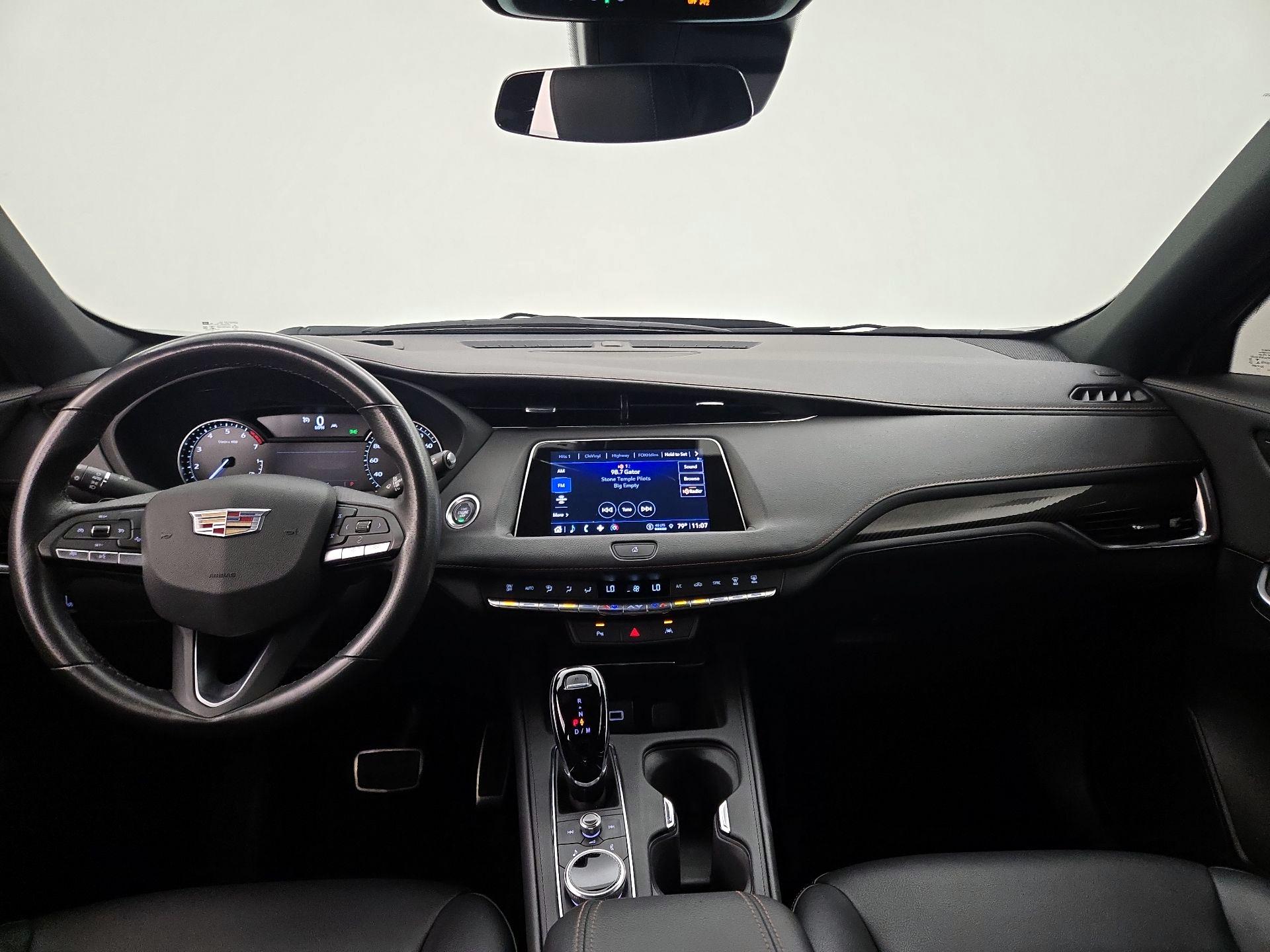 Thumbnail: 2023 Cadillac XT4 - 9