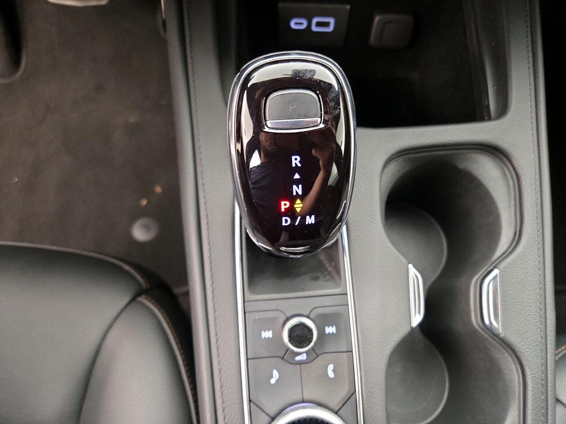 Thumbnail: 2023 Cadillac XT4 - 17