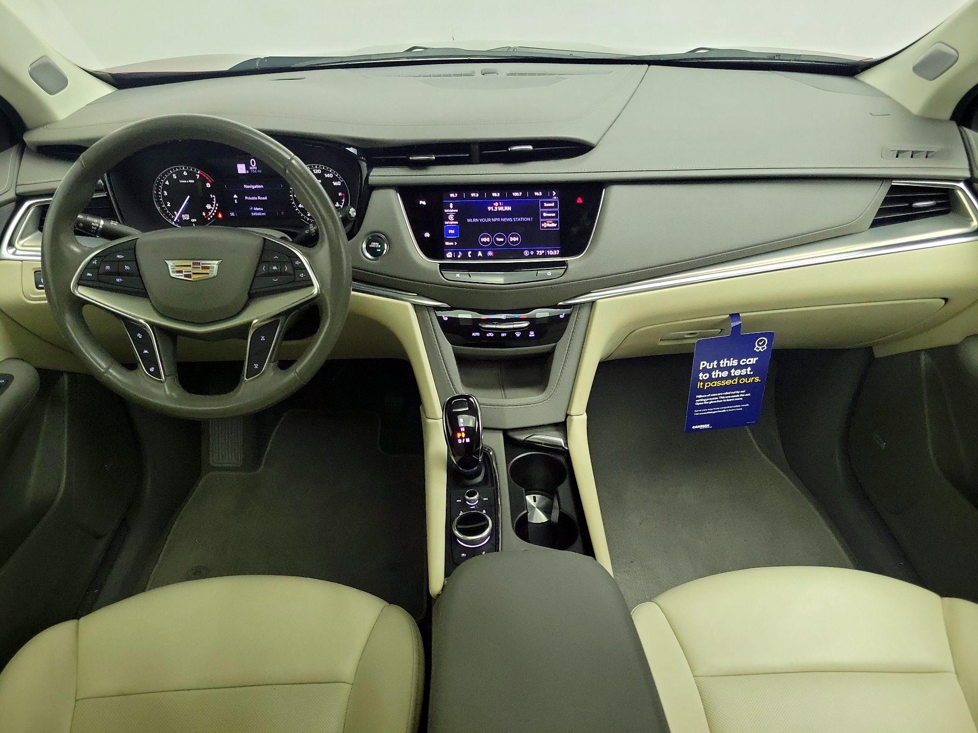 Thumbnail: 2023 Cadillac XT5 - 9