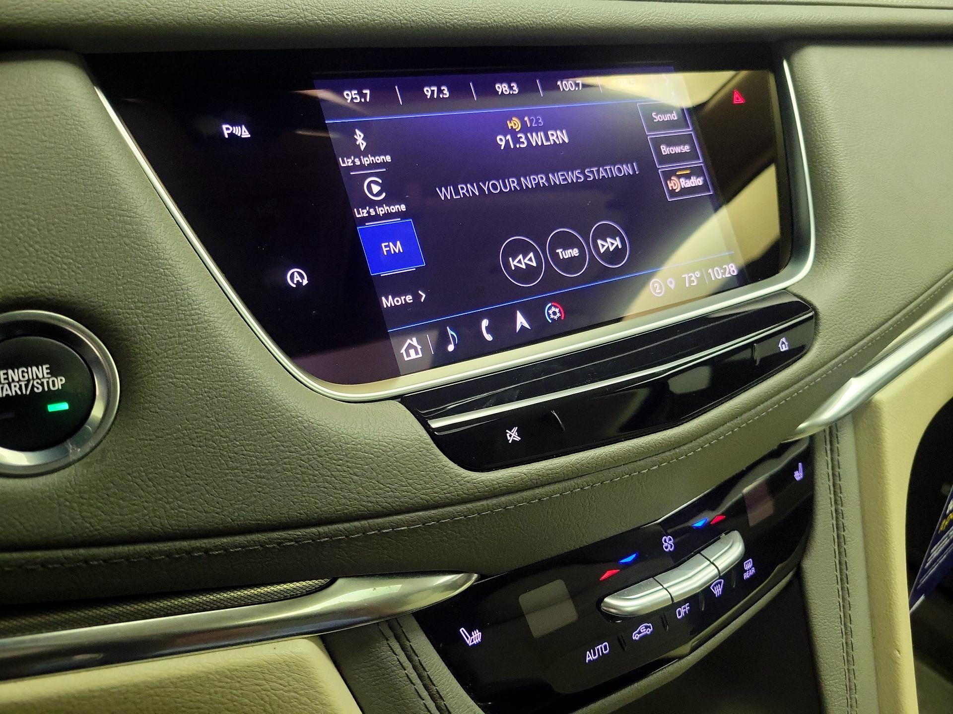 Thumbnail: 2023 Cadillac XT5 - 16