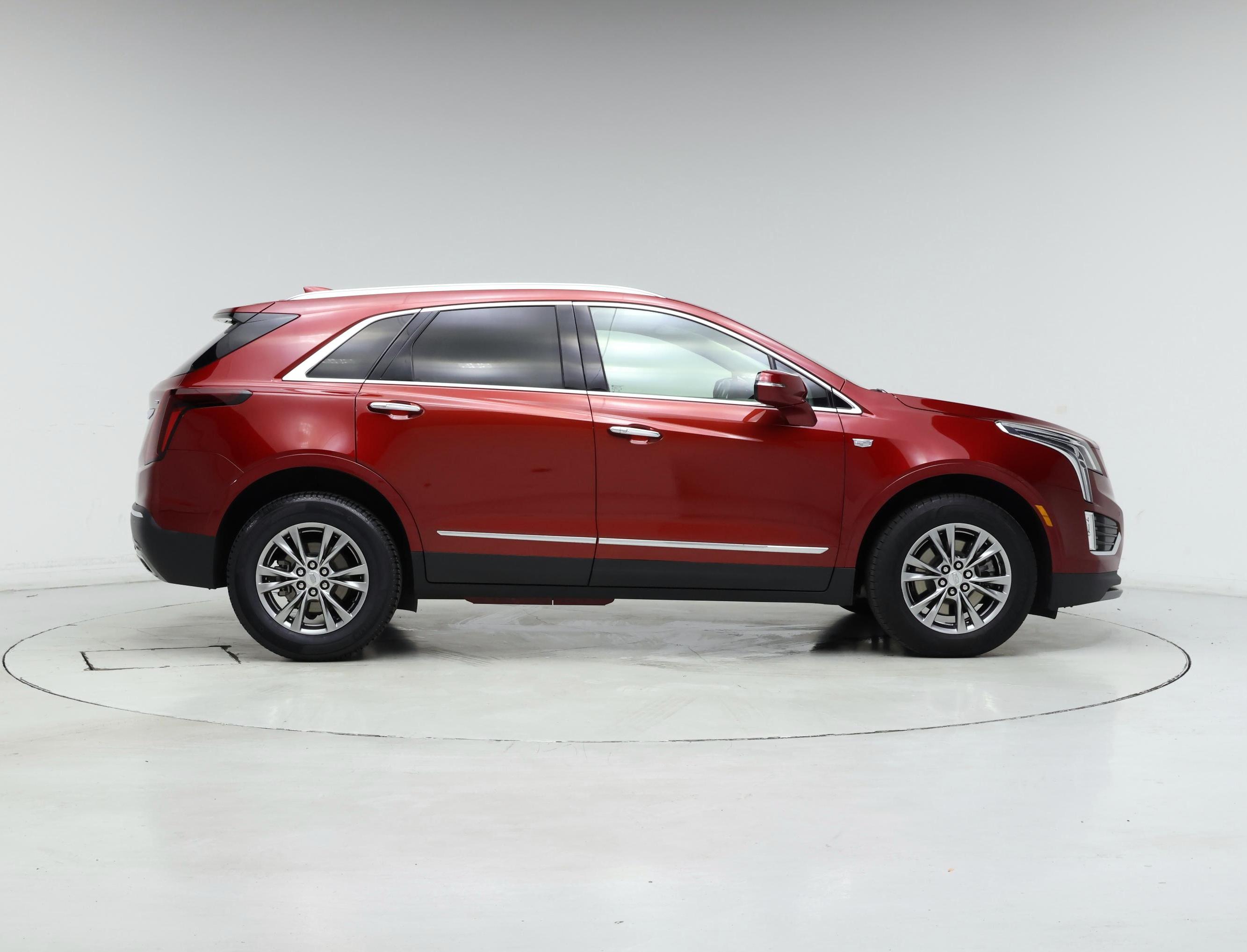Thumbnail: 2023 Cadillac XT5 - 7