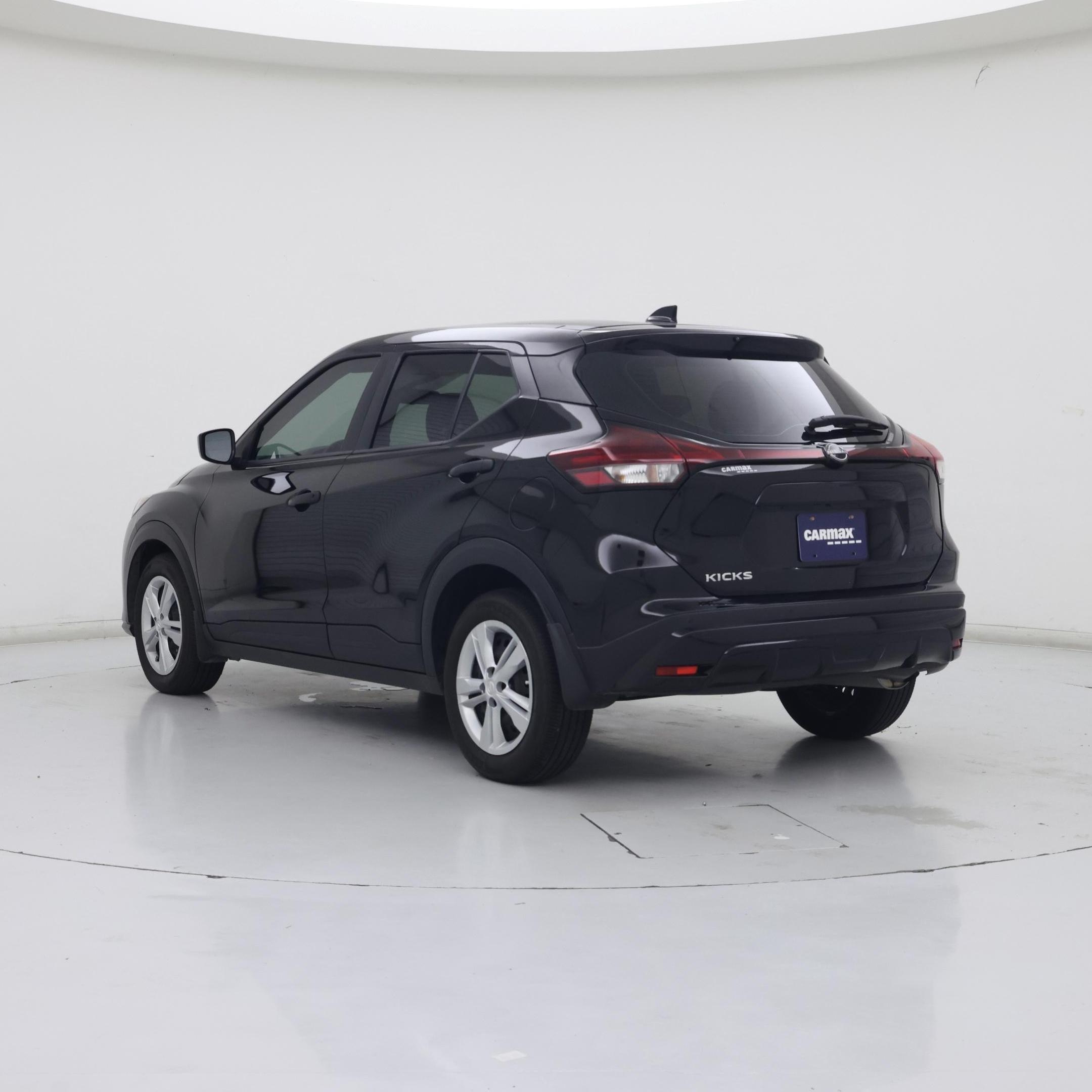 Thumbnail: 2024 Nissan Kicks - 2