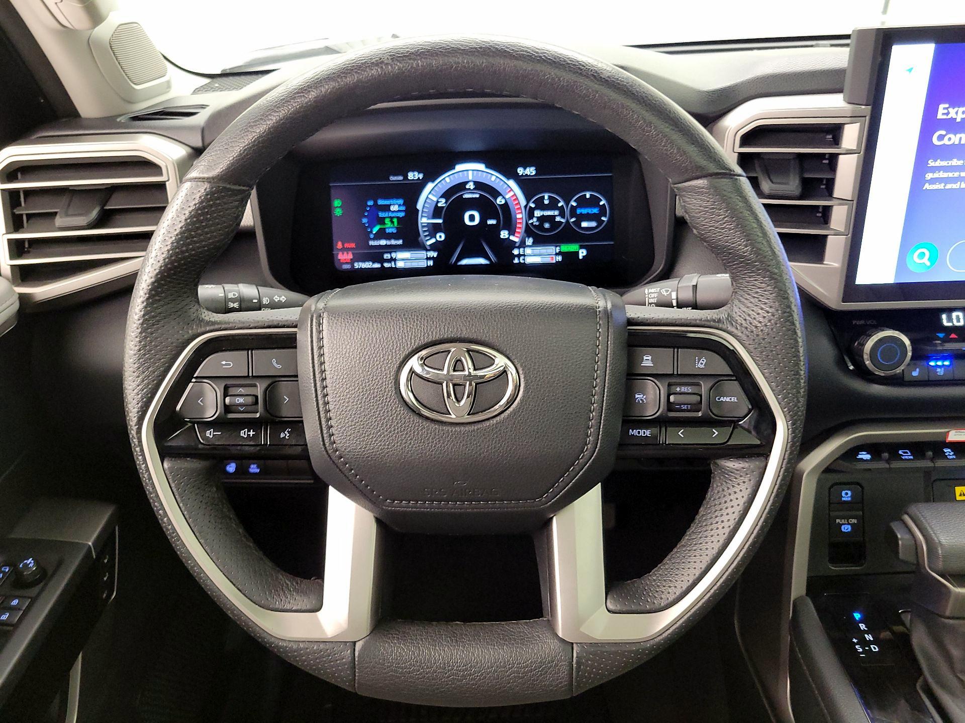 Thumbnail: 2022 Toyota Tundra - 10