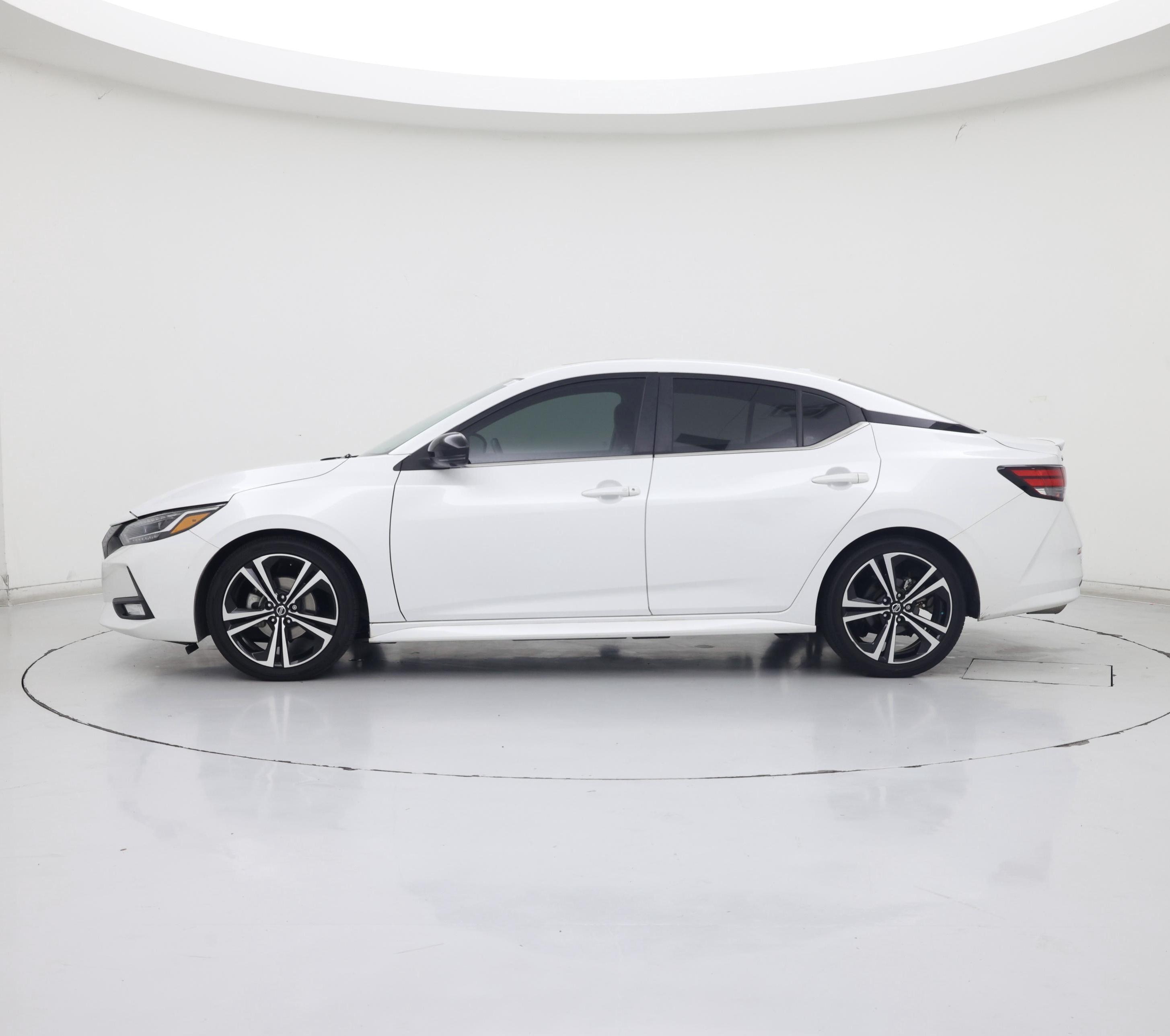 Thumbnail: 2023 Nissan Sentra - 3