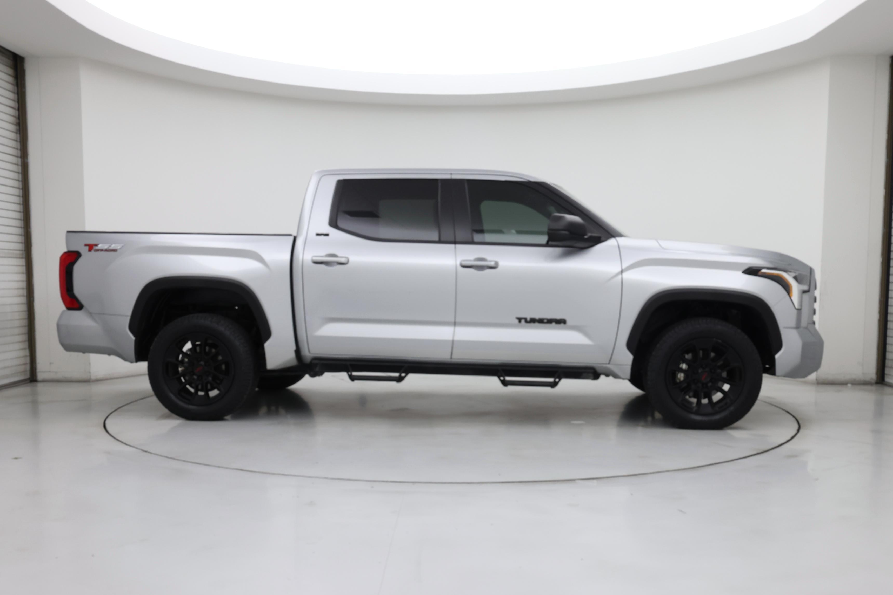 Thumbnail: 2024 Toyota Tundra - 7