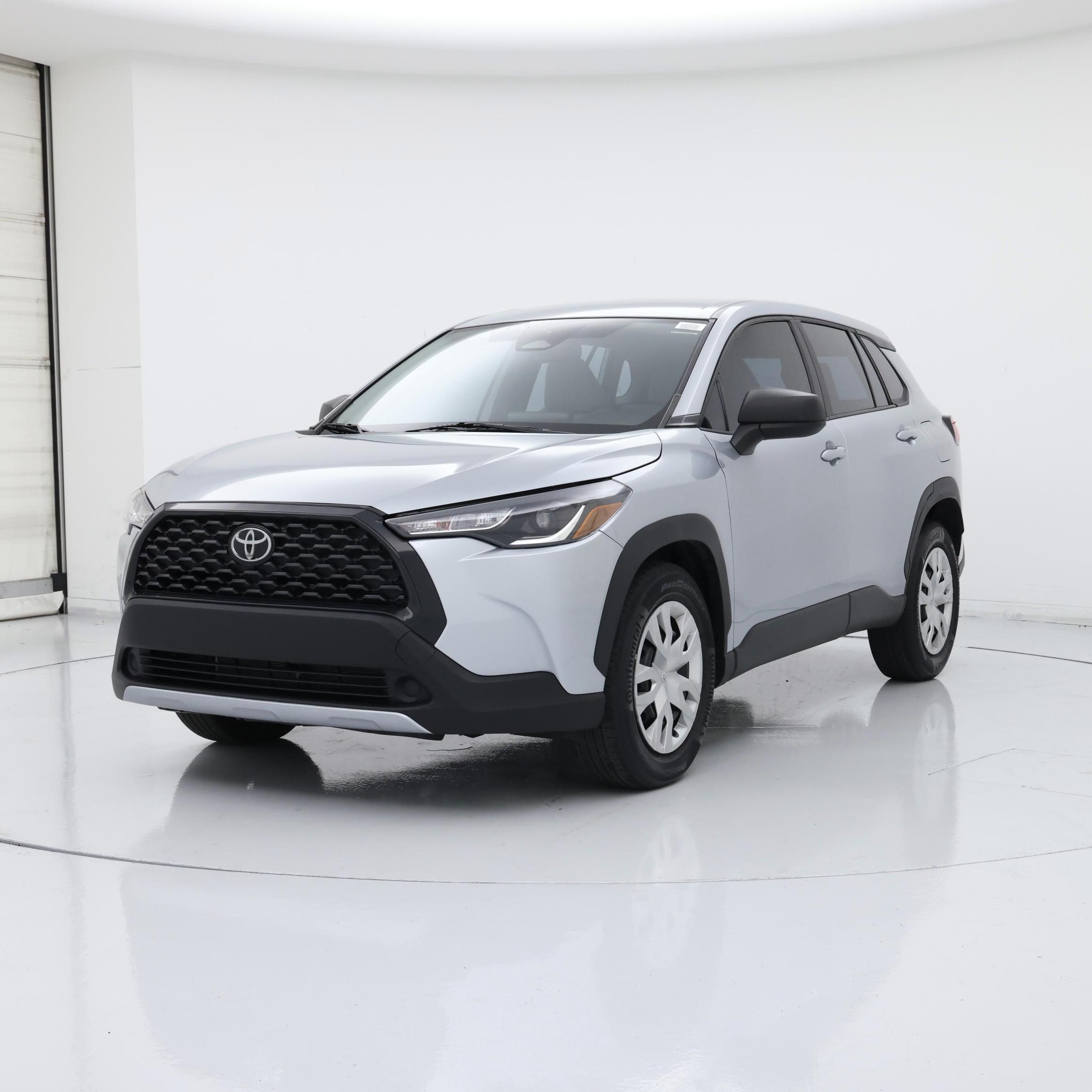 Thumbnail: 2023 Toyota Corolla Cross - 4