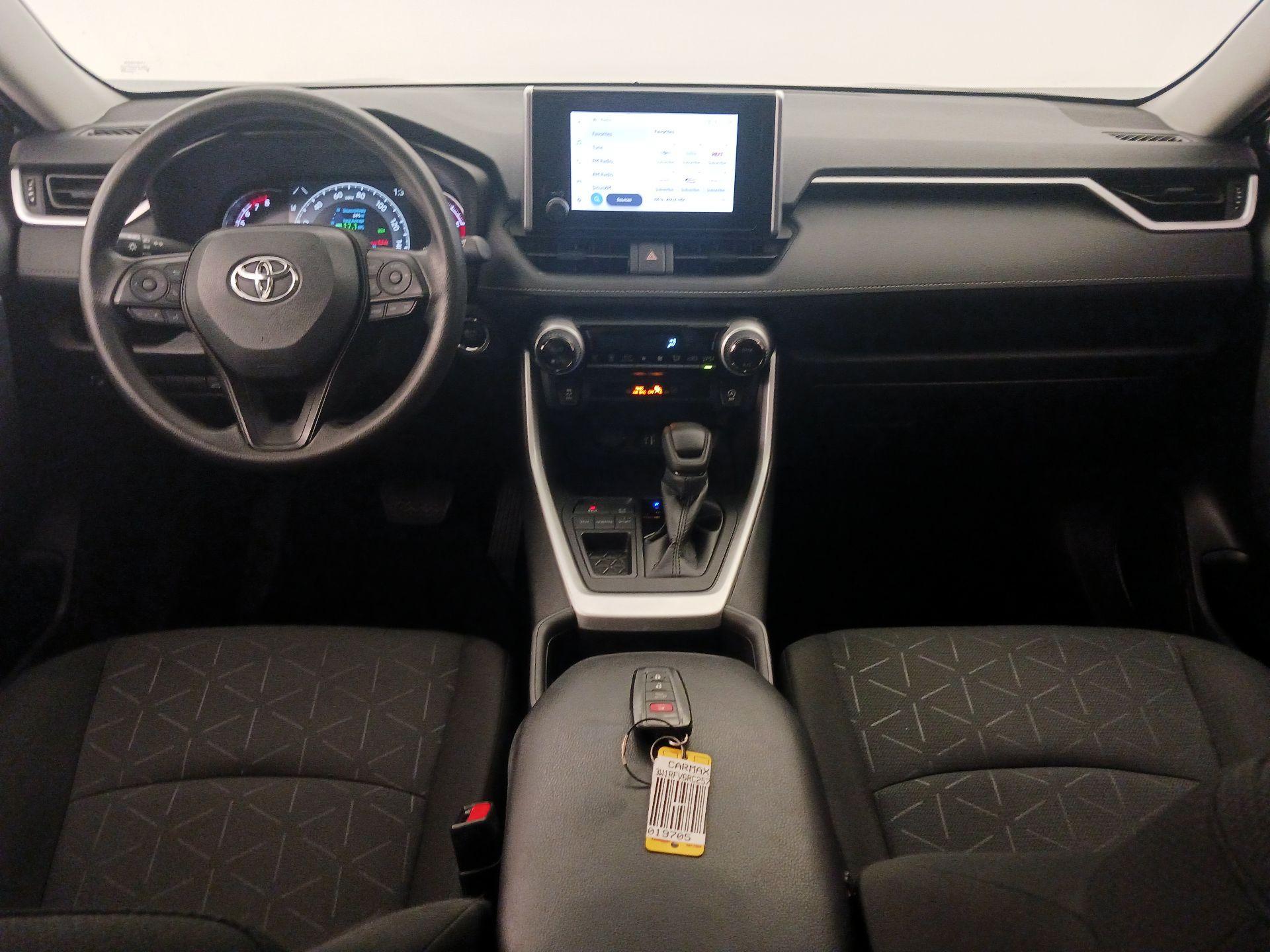 Thumbnail: 2024 Toyota RAV4 - 9