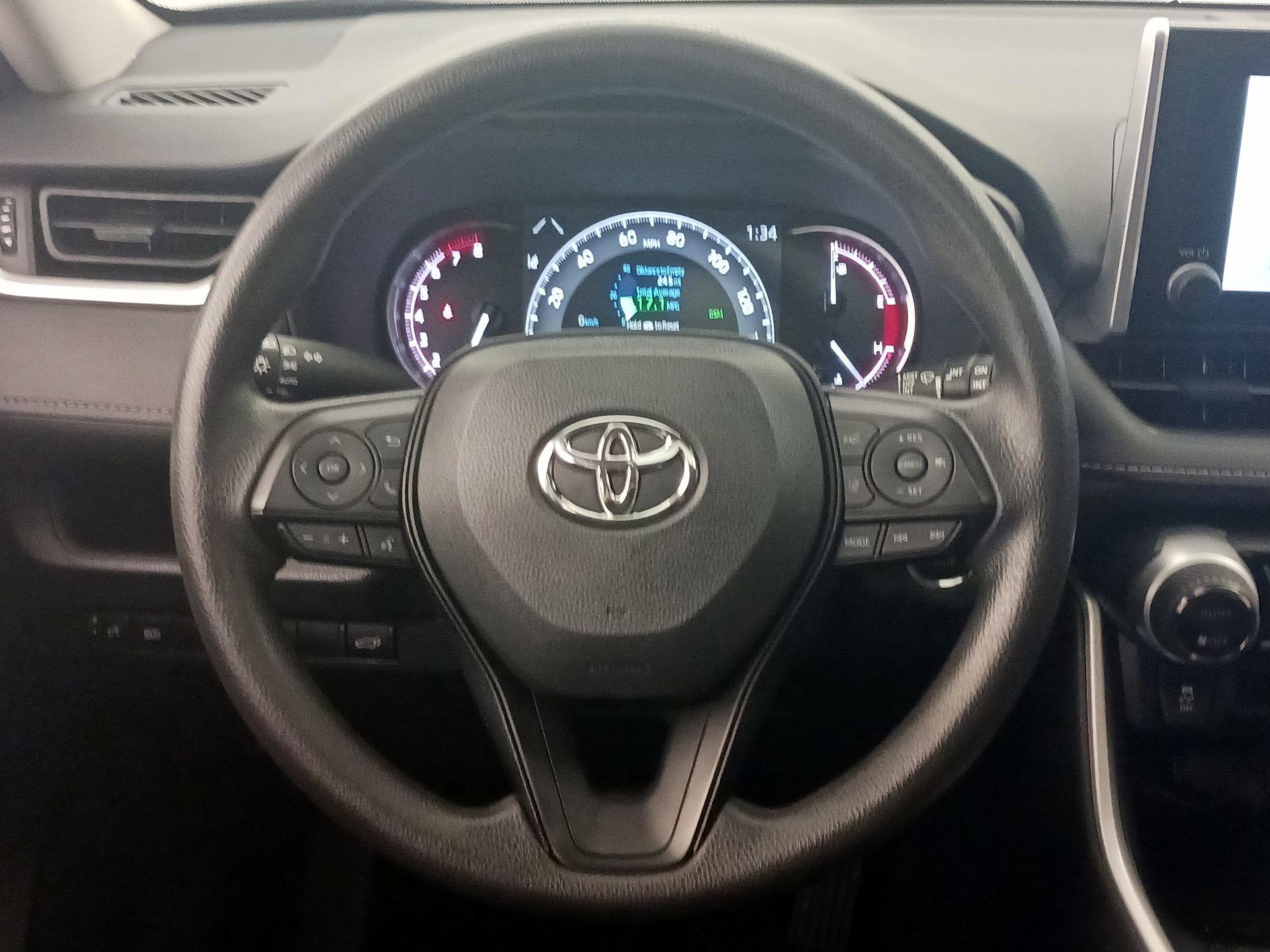 Thumbnail: 2024 Toyota RAV4 - 10