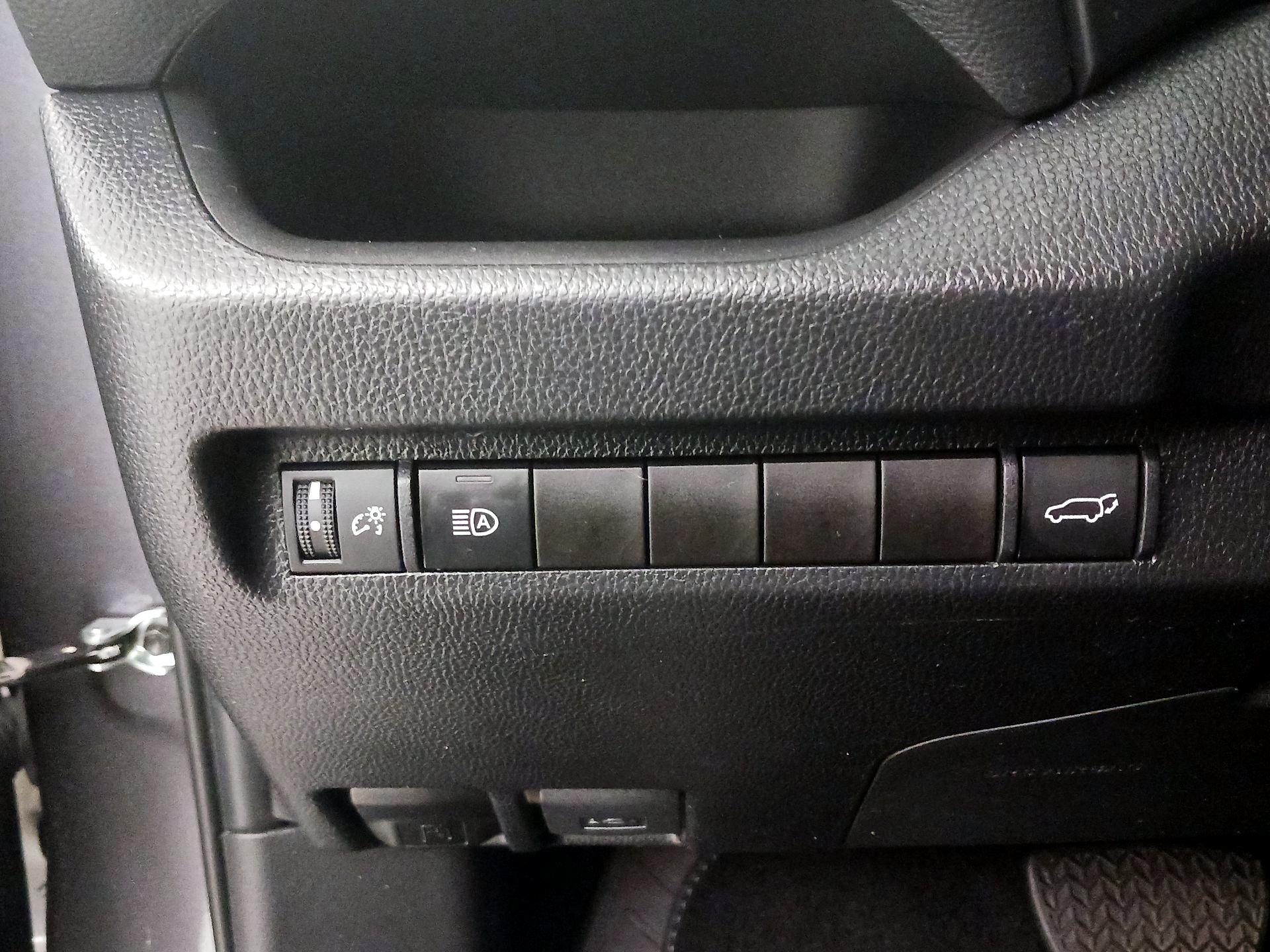 Thumbnail: 2024 Toyota RAV4 - 13