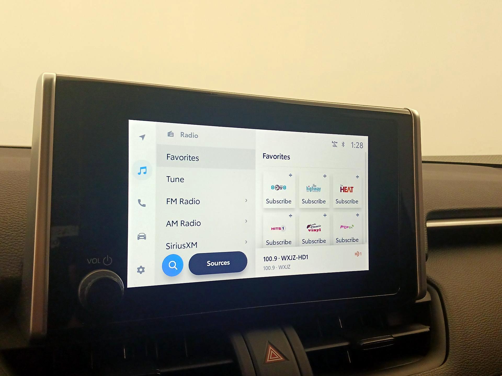 Thumbnail: 2024 Toyota RAV4 - 15