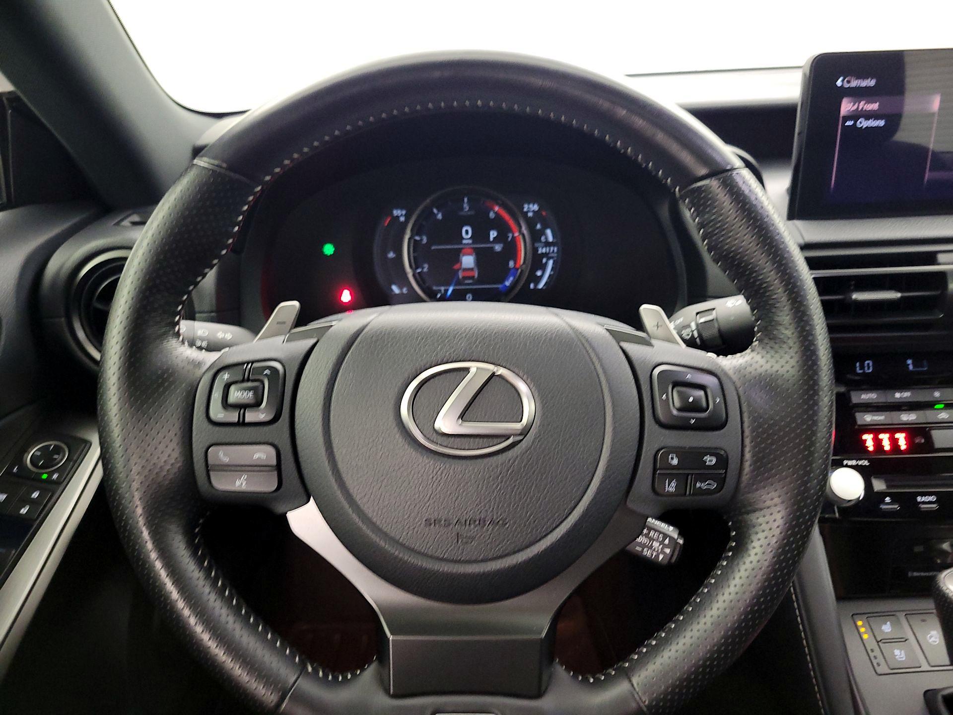 Thumbnail: 2023 Lexus IS - 10