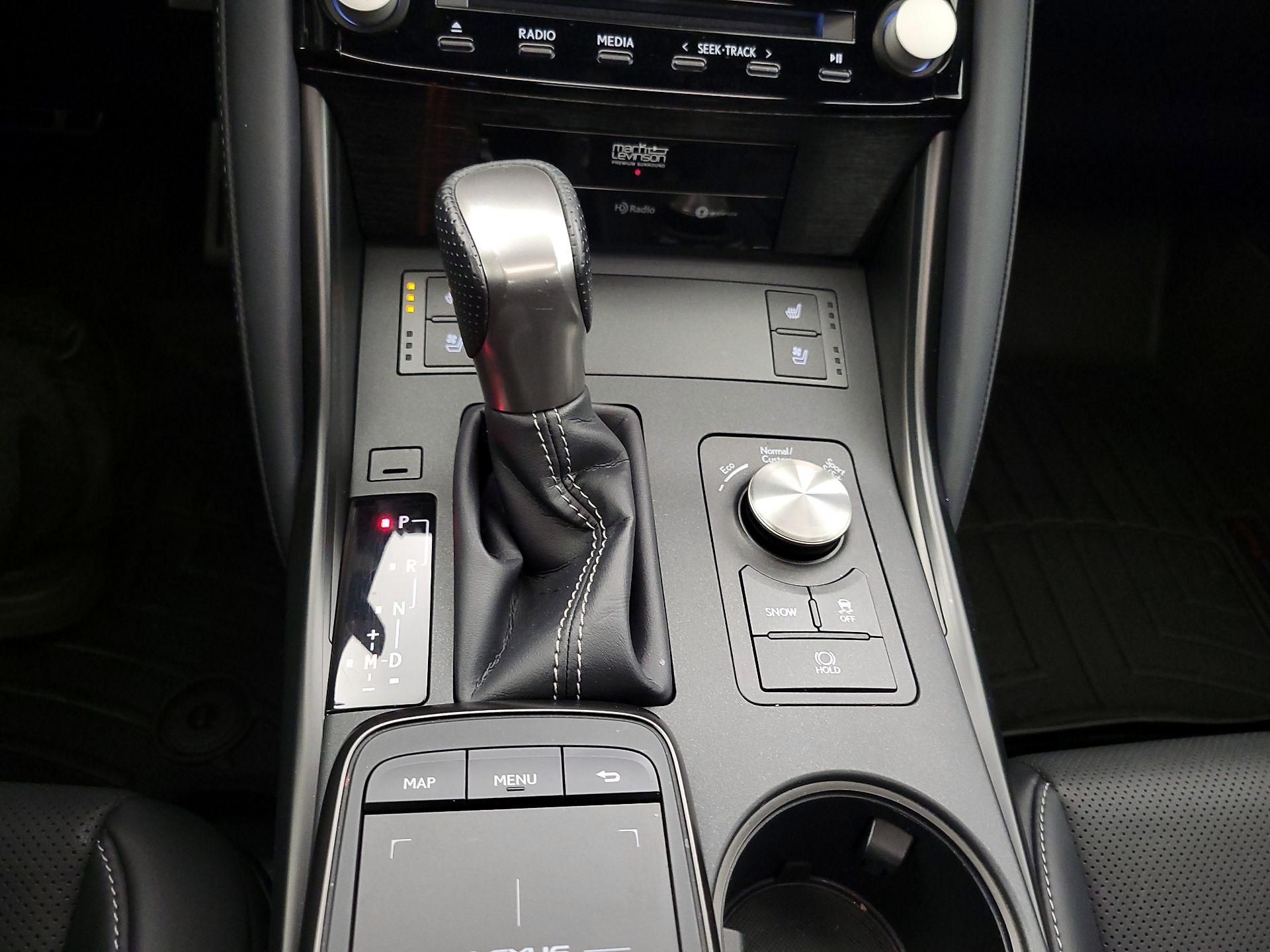 Thumbnail: 2023 Lexus IS - 18