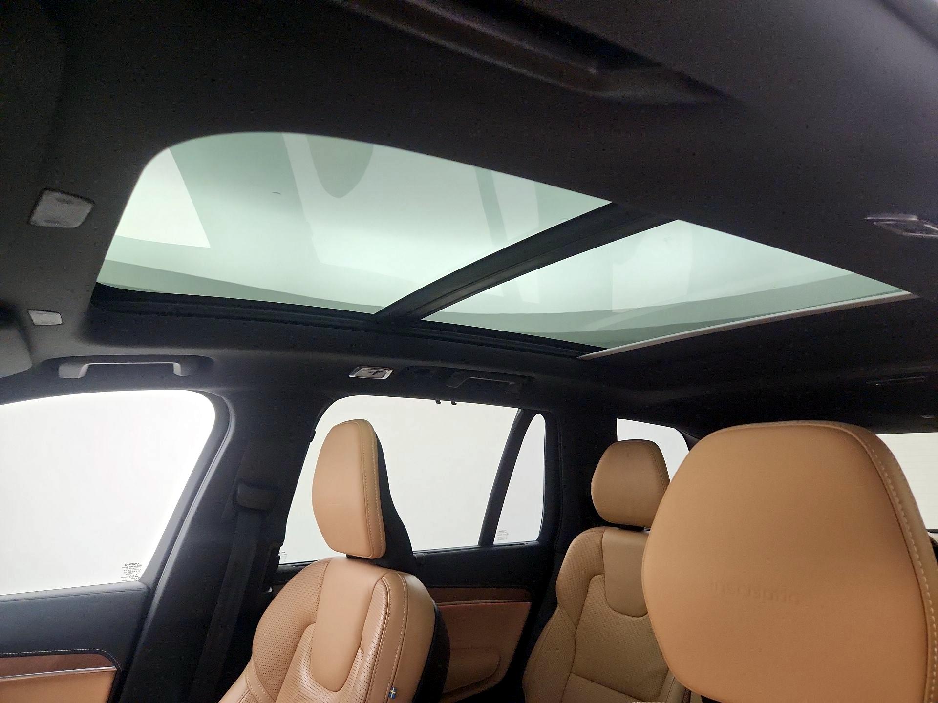Thumbnail: 2019 Volvo XC90 - 20
