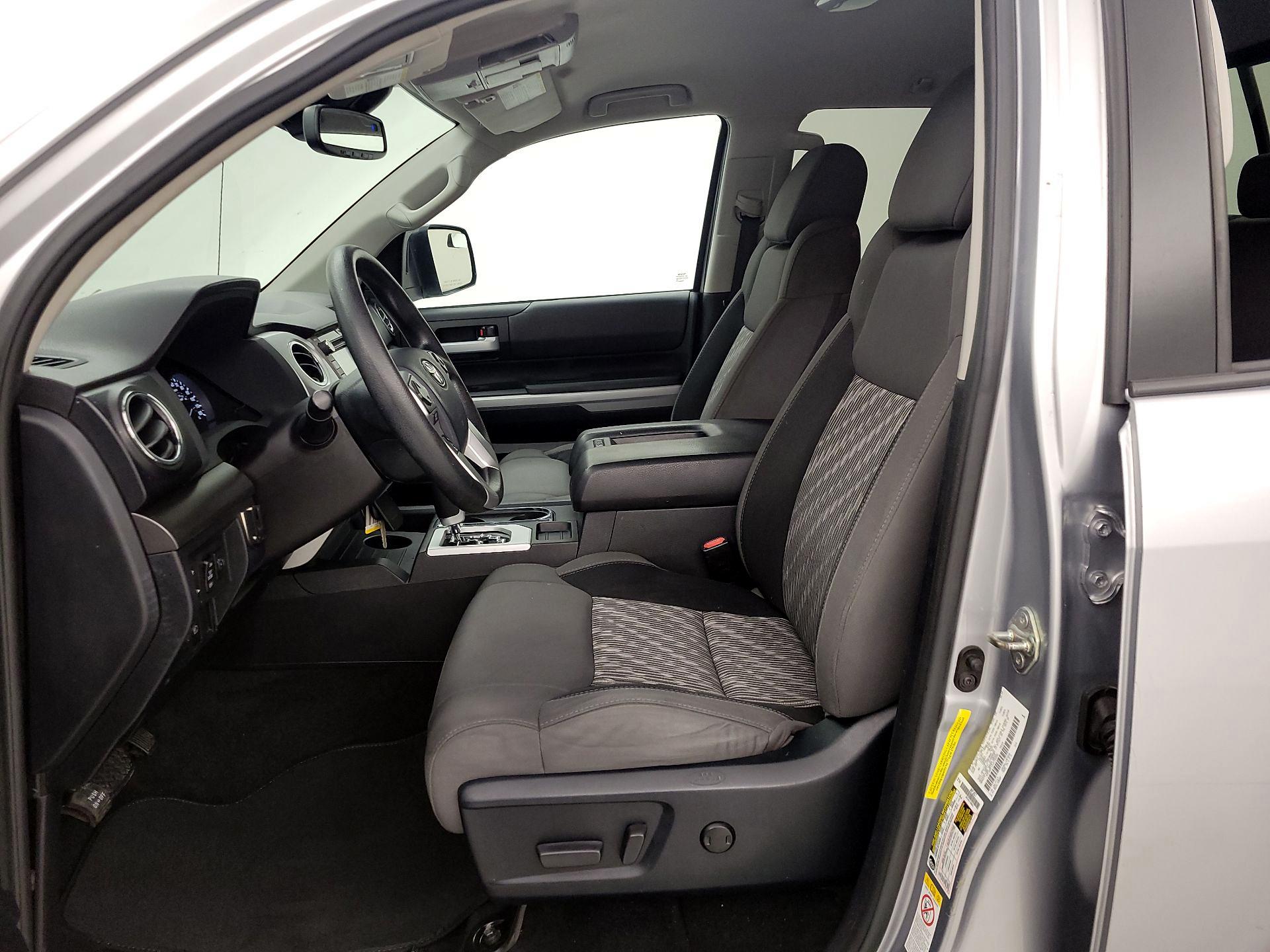 Thumbnail: 2018 Toyota Tundra - 11