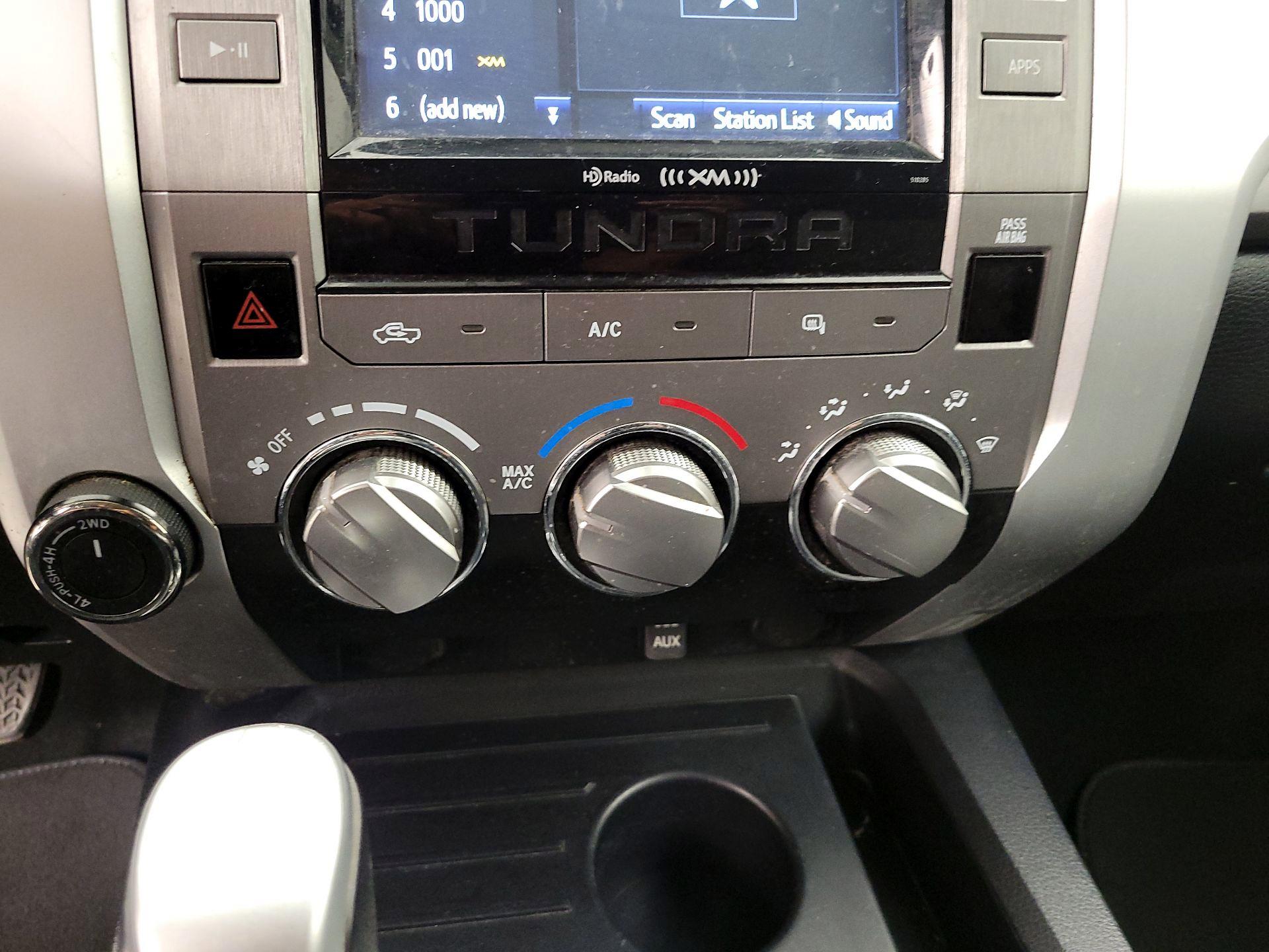 Thumbnail: 2018 Toyota Tundra - 16