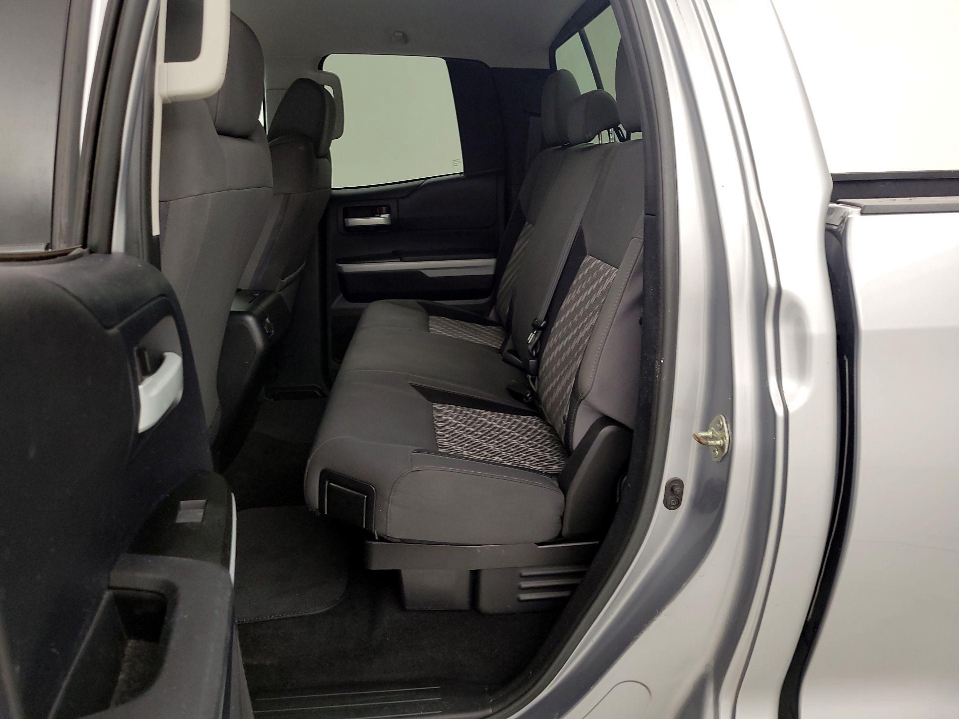 Thumbnail: 2018 Toyota Tundra - 19