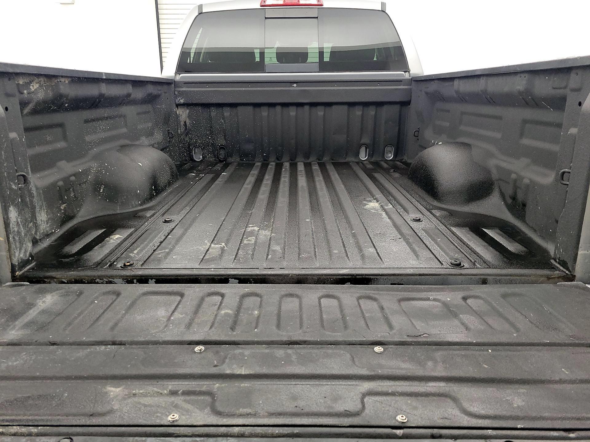 Thumbnail: 2018 Toyota Tundra - 20