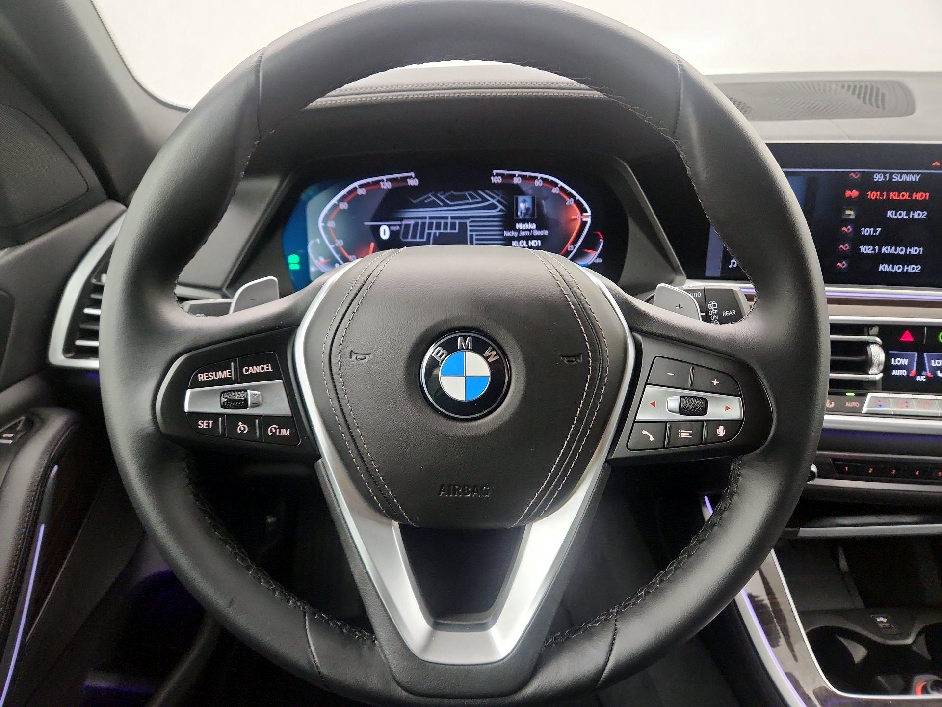 Thumbnail: 2021 BMW X5 - 10