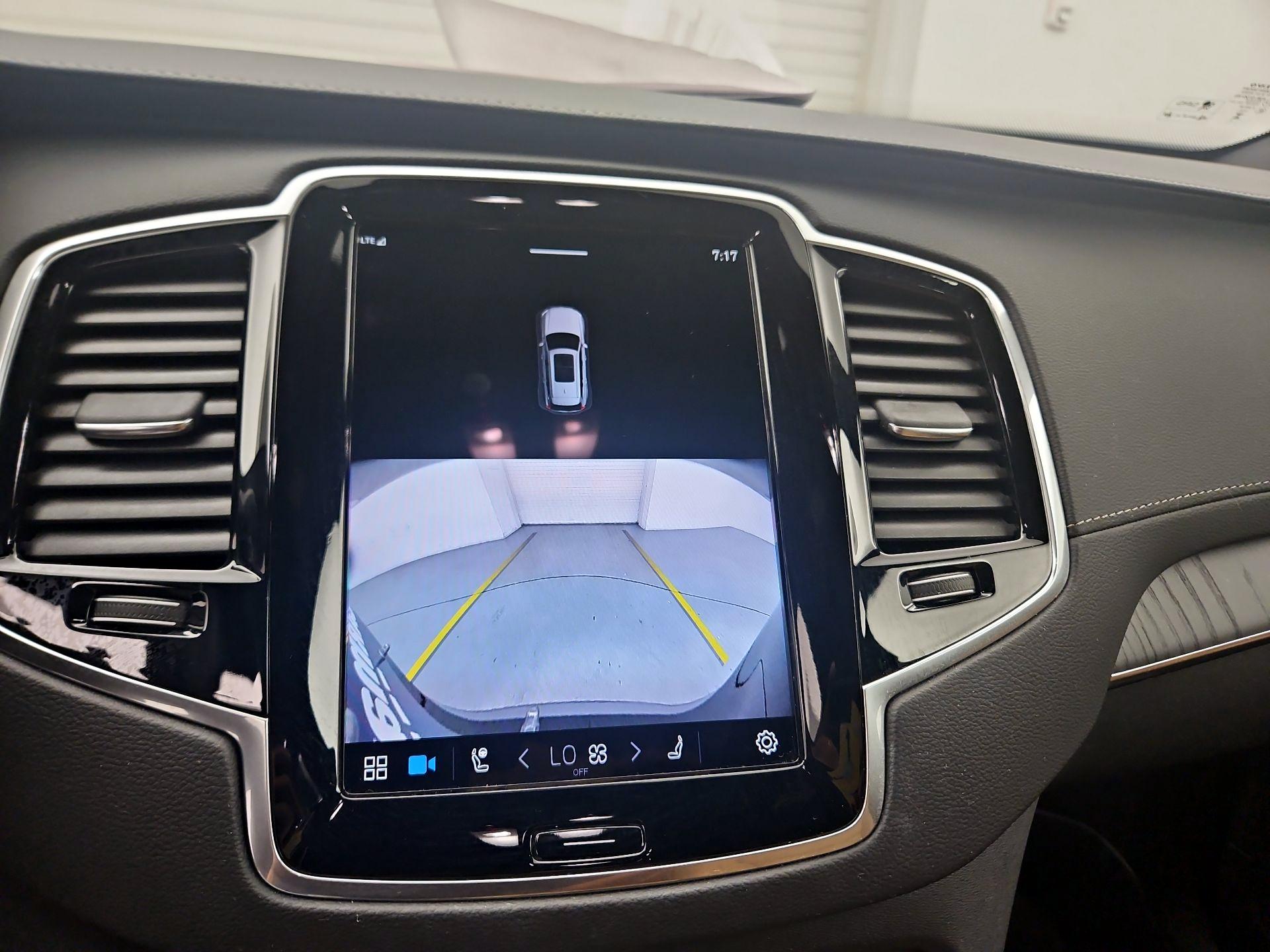 Thumbnail: 2024 Volvo XC90 - 14