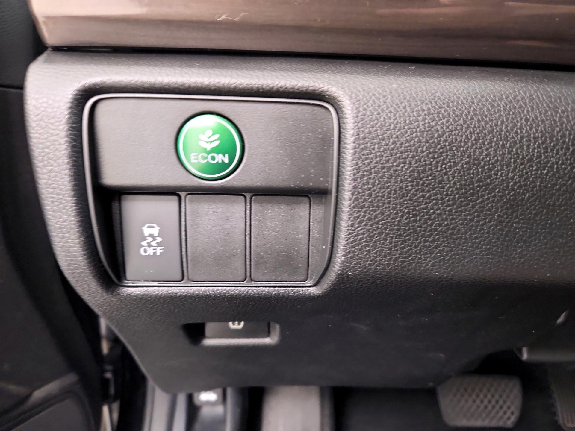 Thumbnail: 2016 Honda Accord - 13