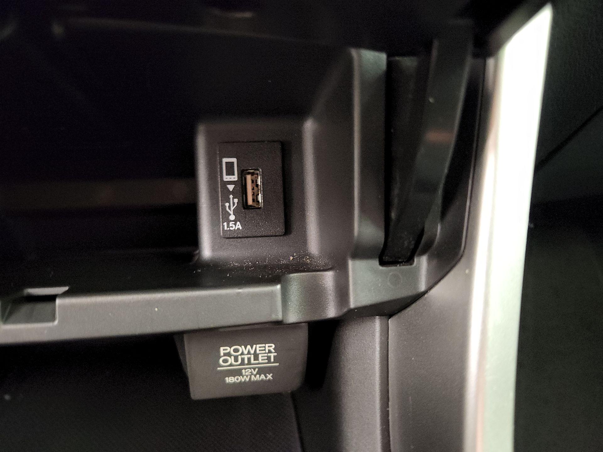 Thumbnail: 2016 Honda Accord - 18