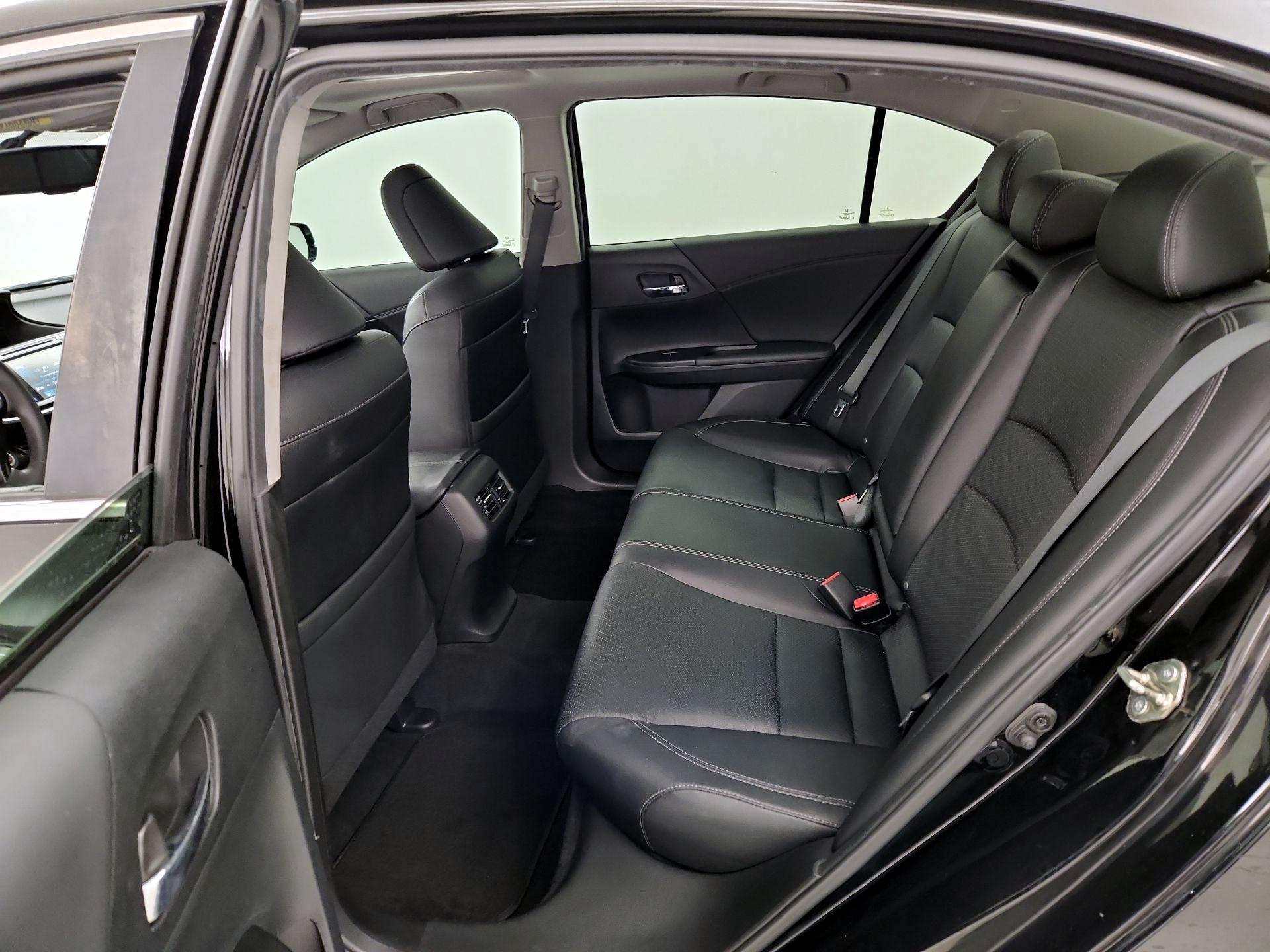 Thumbnail: 2016 Honda Accord - 20